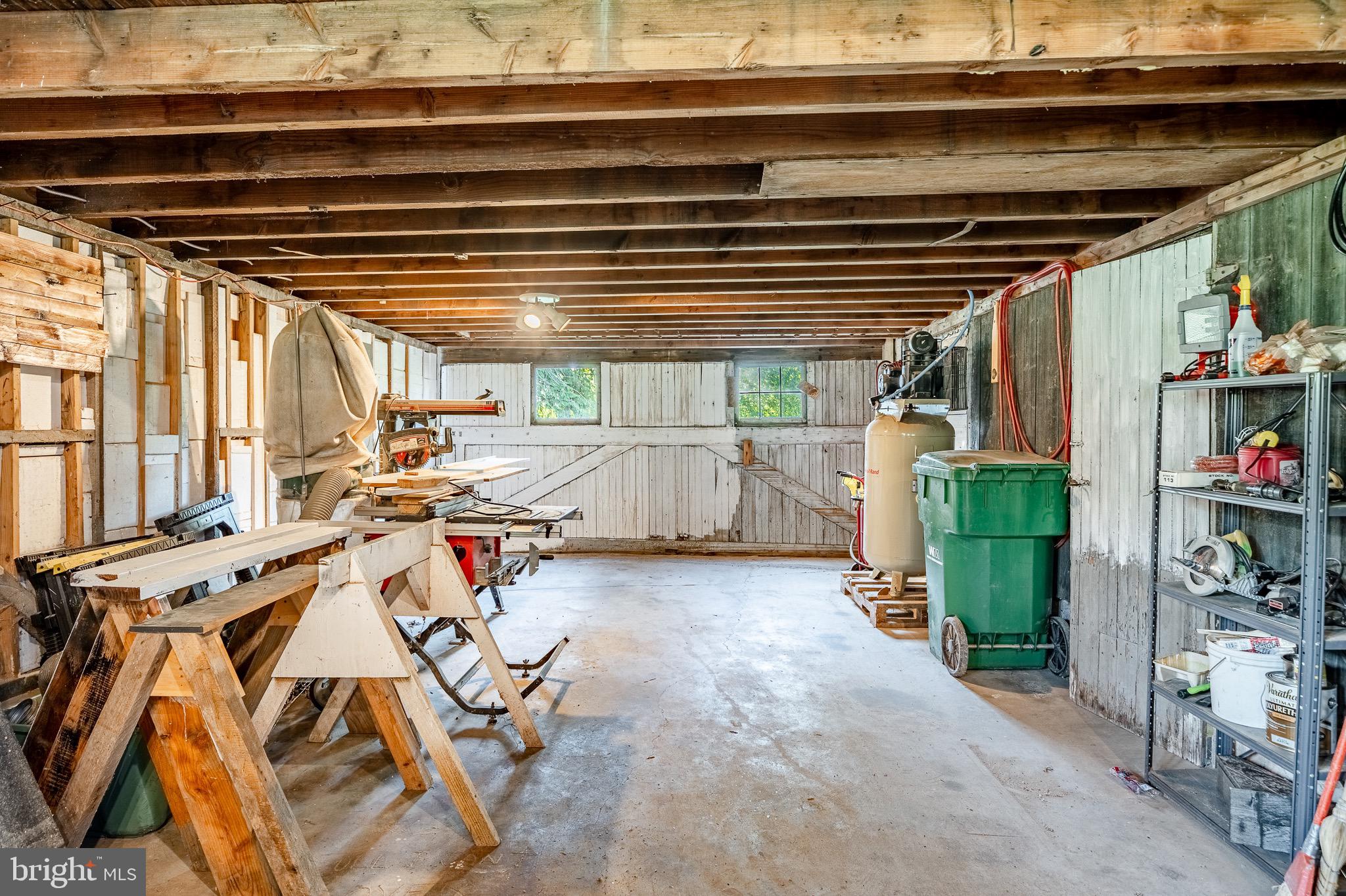 FIELDSTONE FARM - Residential