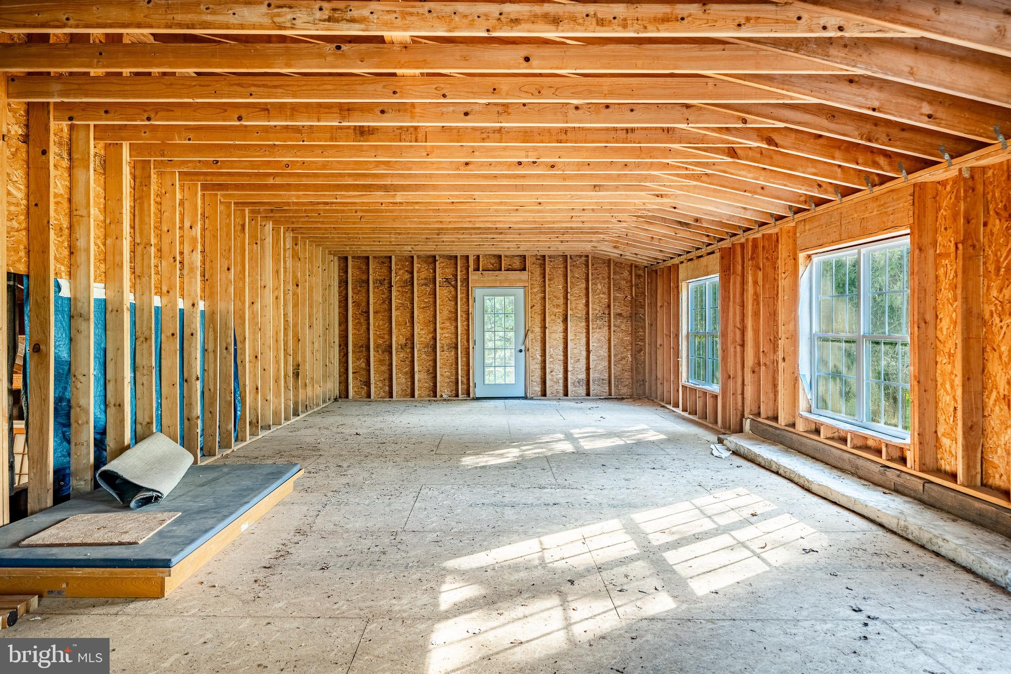 FIELDSTONE FARM - Residential