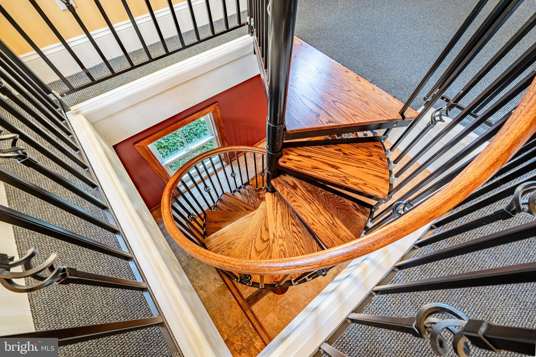 FIELDSTONE FARM - Residential