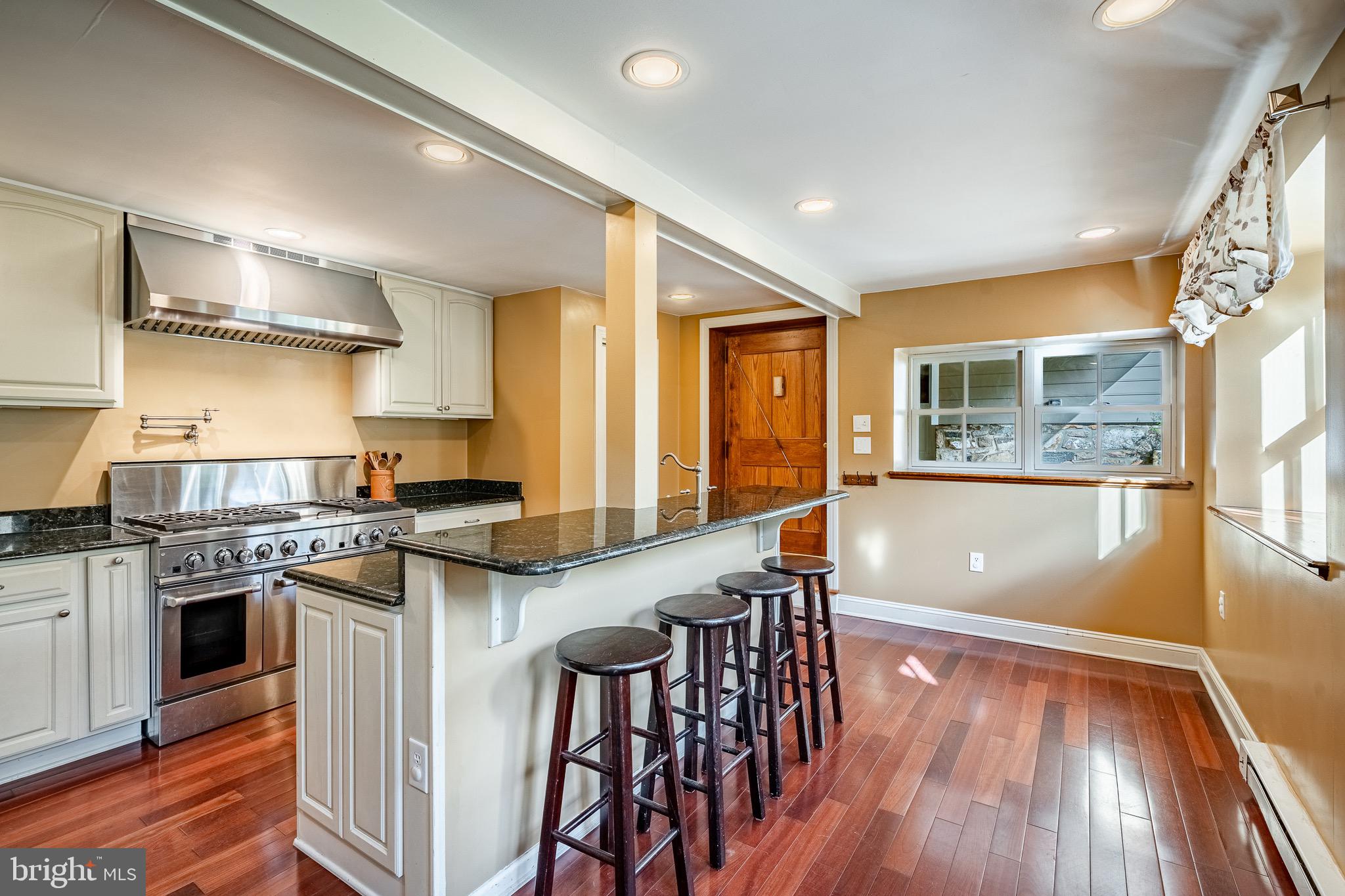 FIELDSTONE FARM - Residential