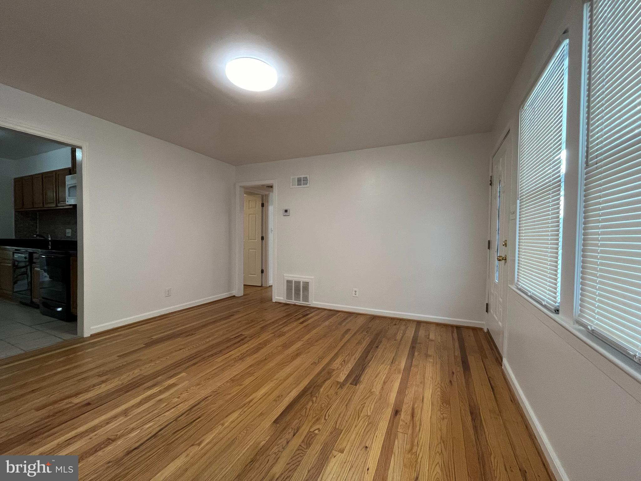 ROCKCREST - Residential Lease