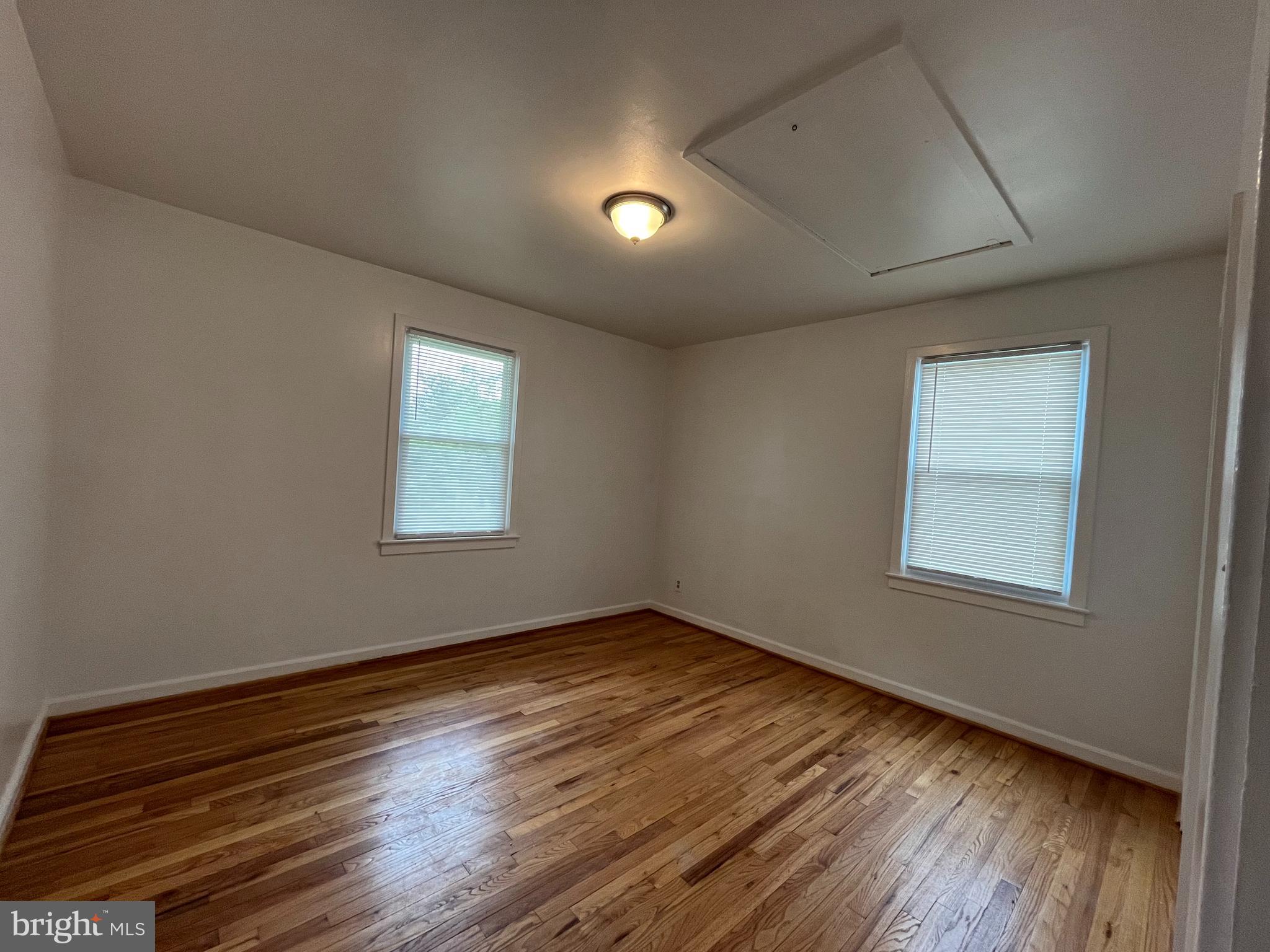 ROCKCREST - Residential Lease