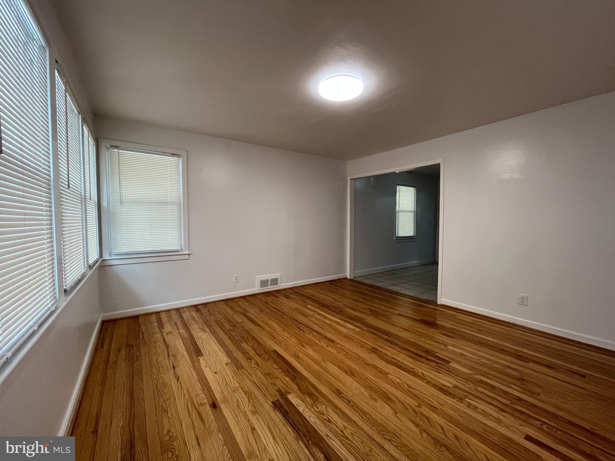 ROCKCREST - Residential Lease