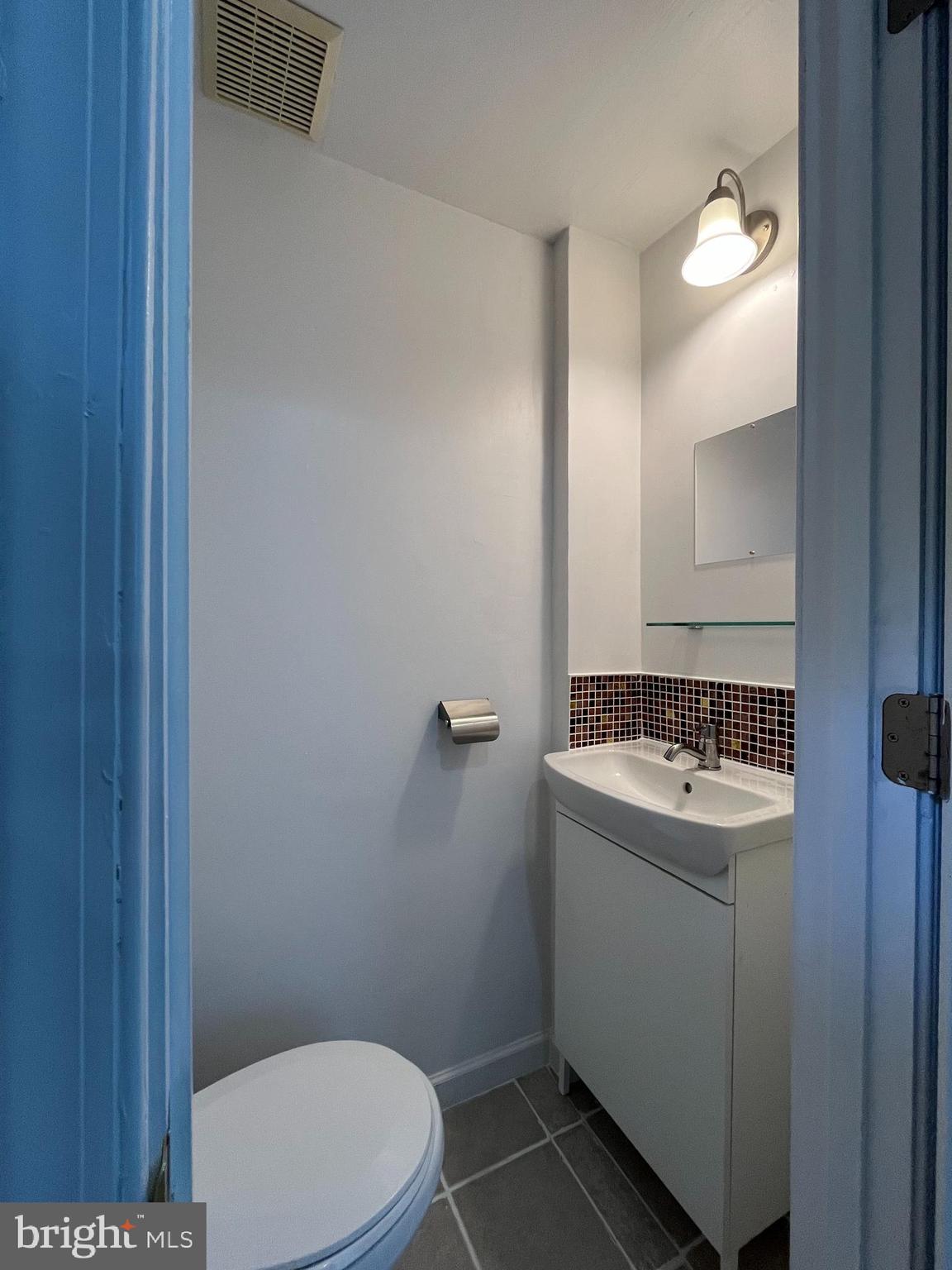 ROCKCREST - Residential Lease