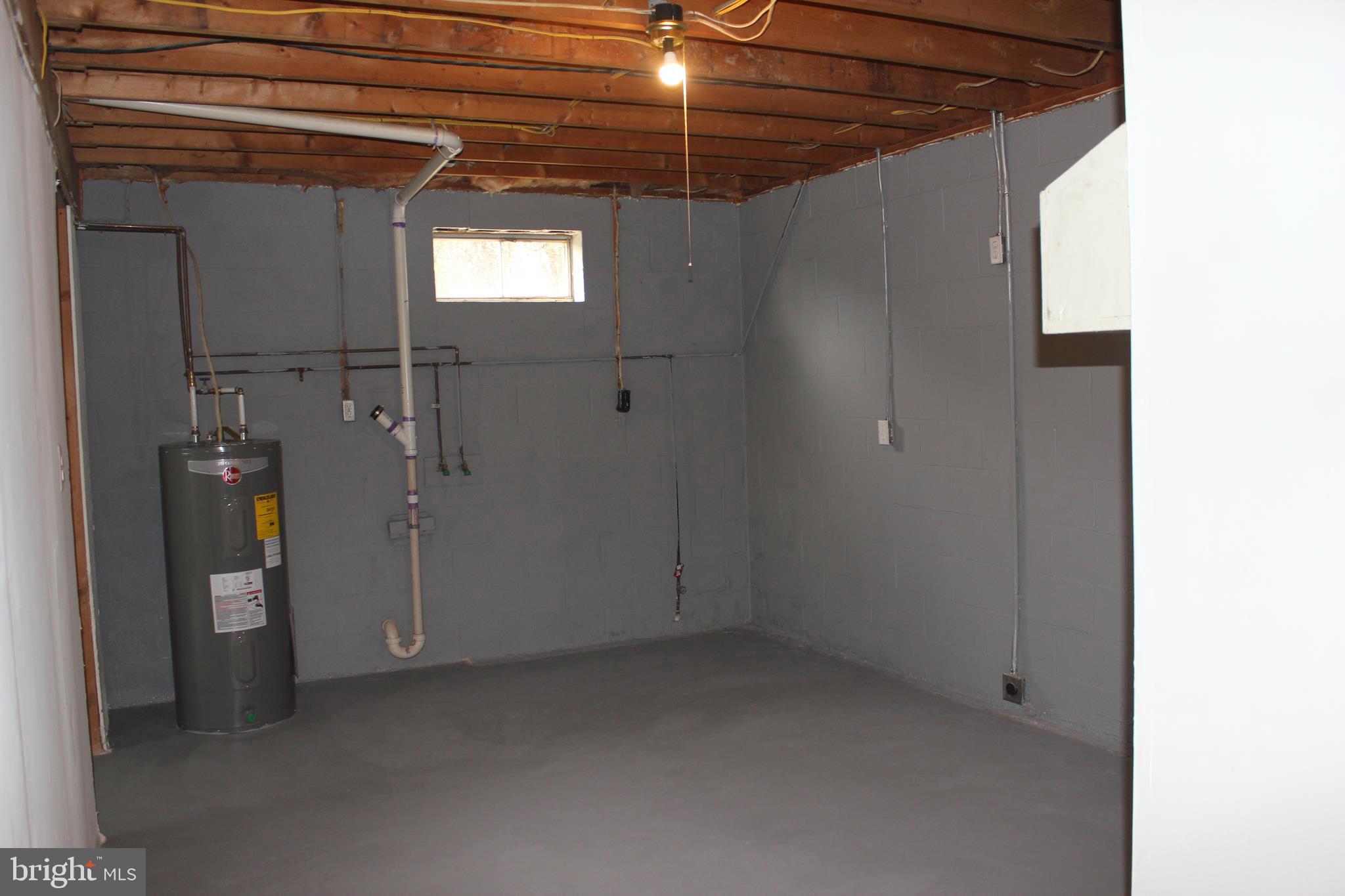 CAVE QUARTER ESTATES - Residential