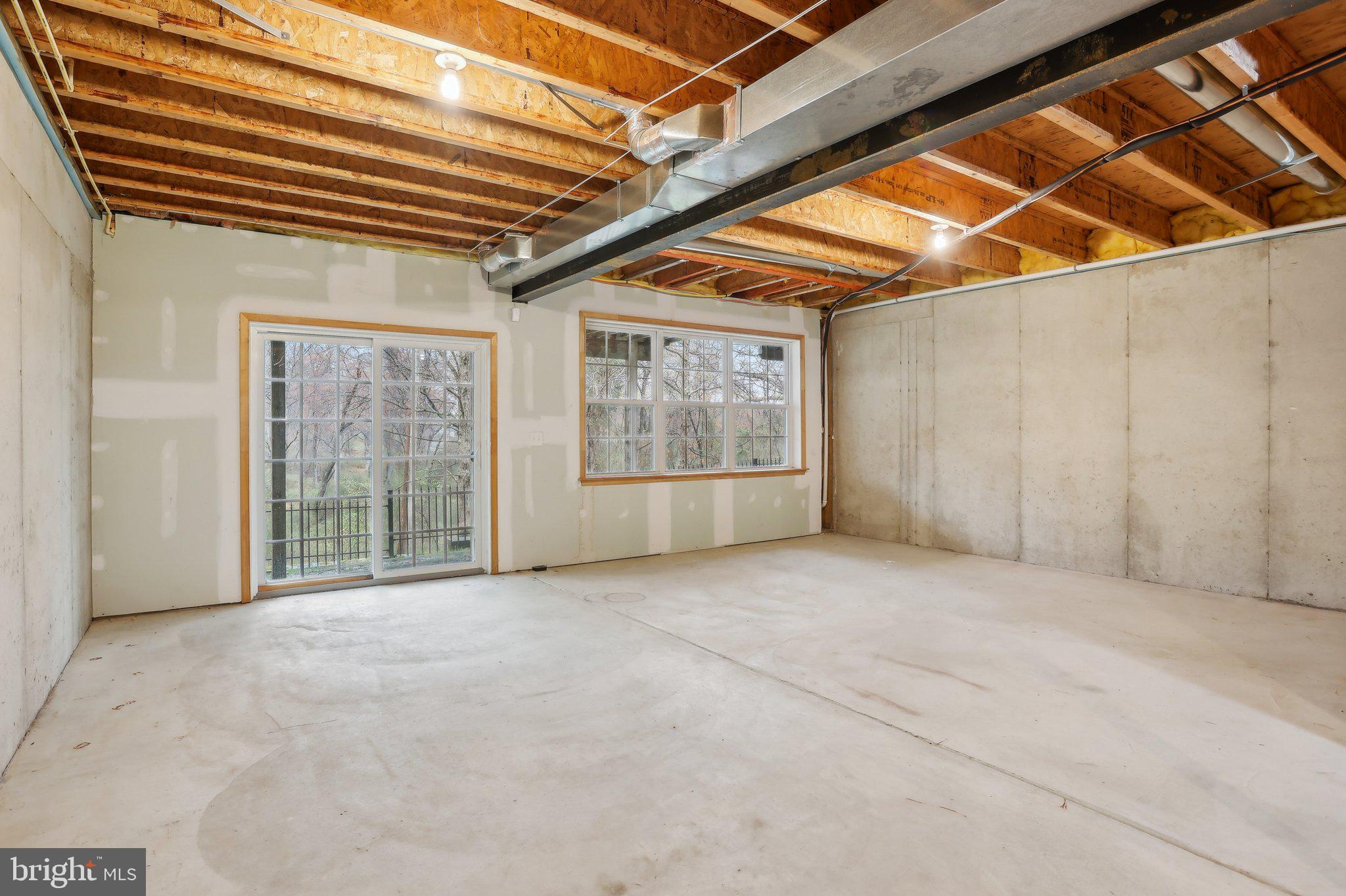 WILLISTOWN HUNT - Residential