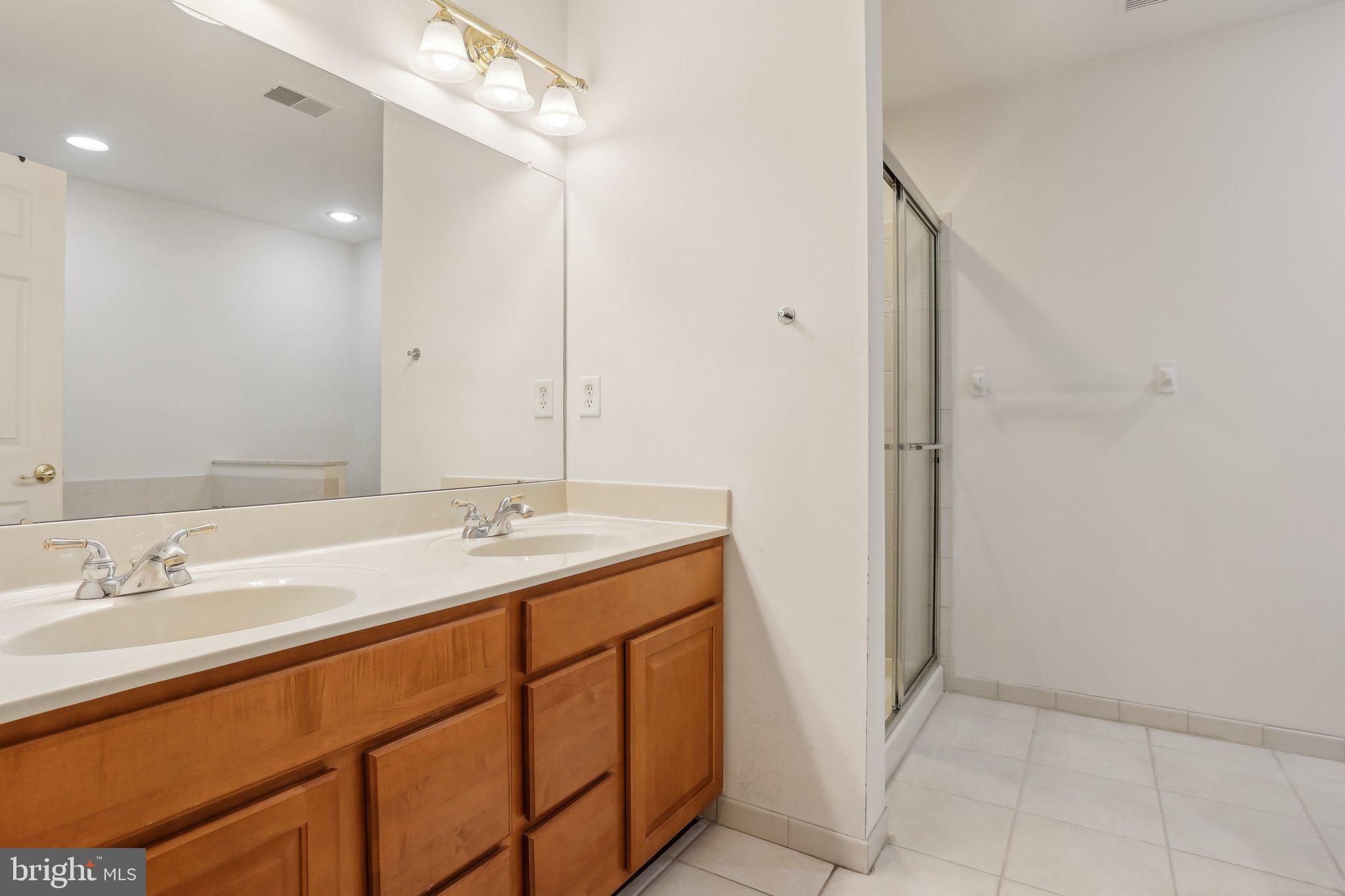 WILLISTOWN HUNT - Residential