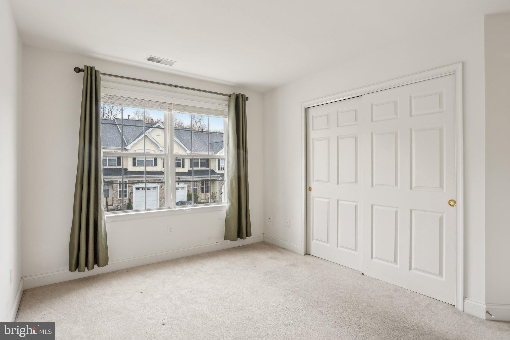 WILLISTOWN HUNT - Residential