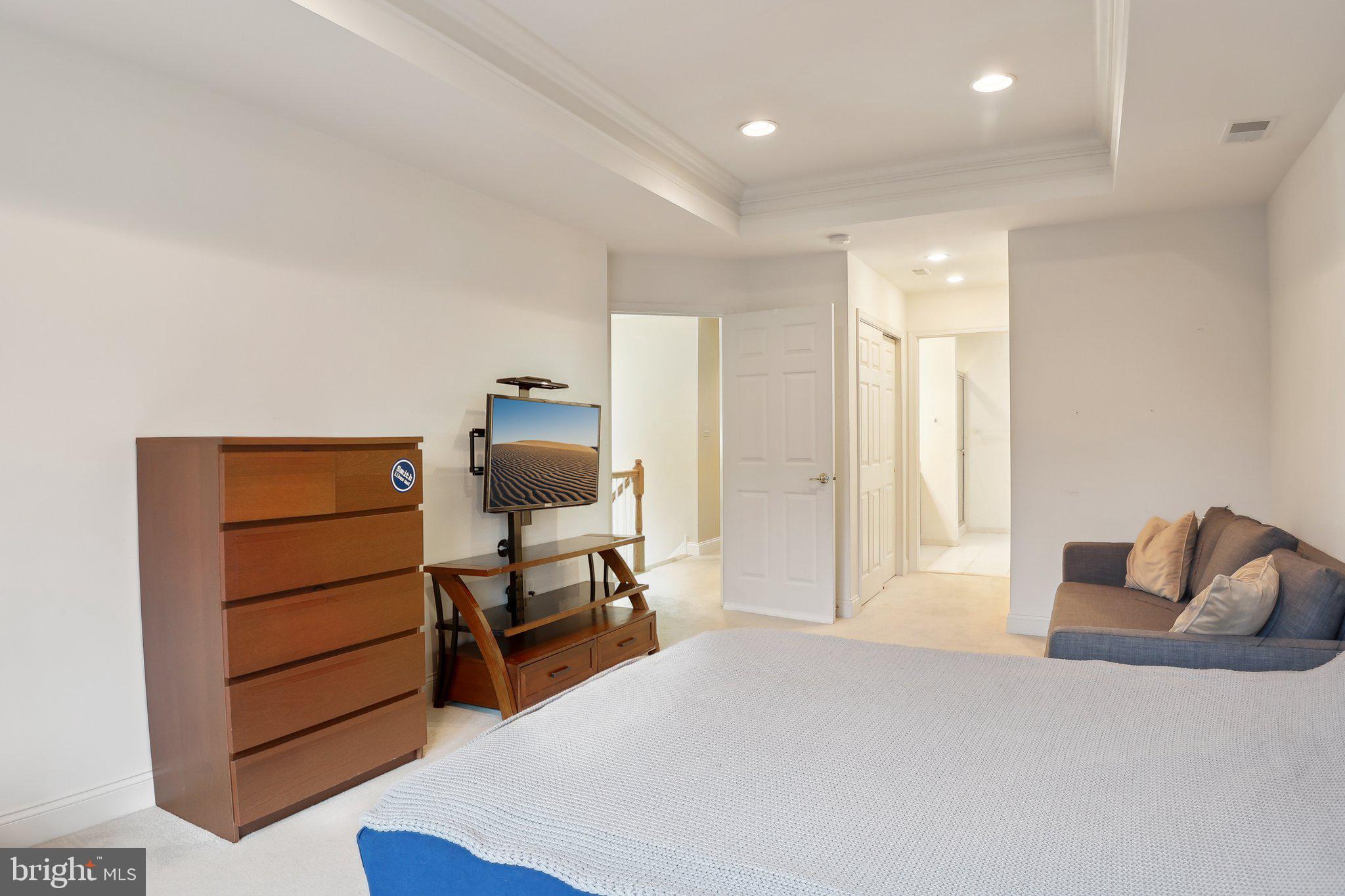 WILLISTOWN HUNT - Residential