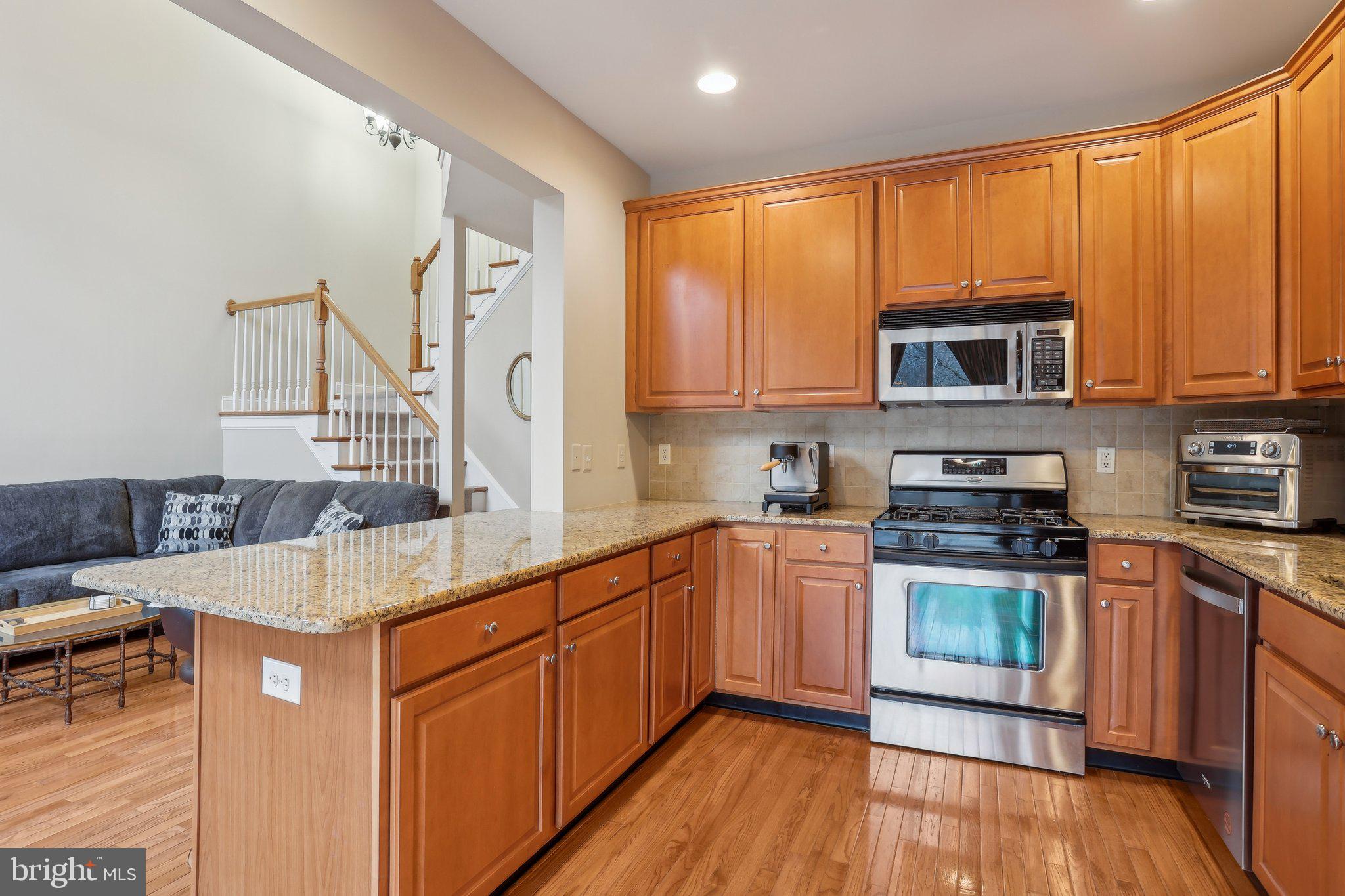 WILLISTOWN HUNT - Residential