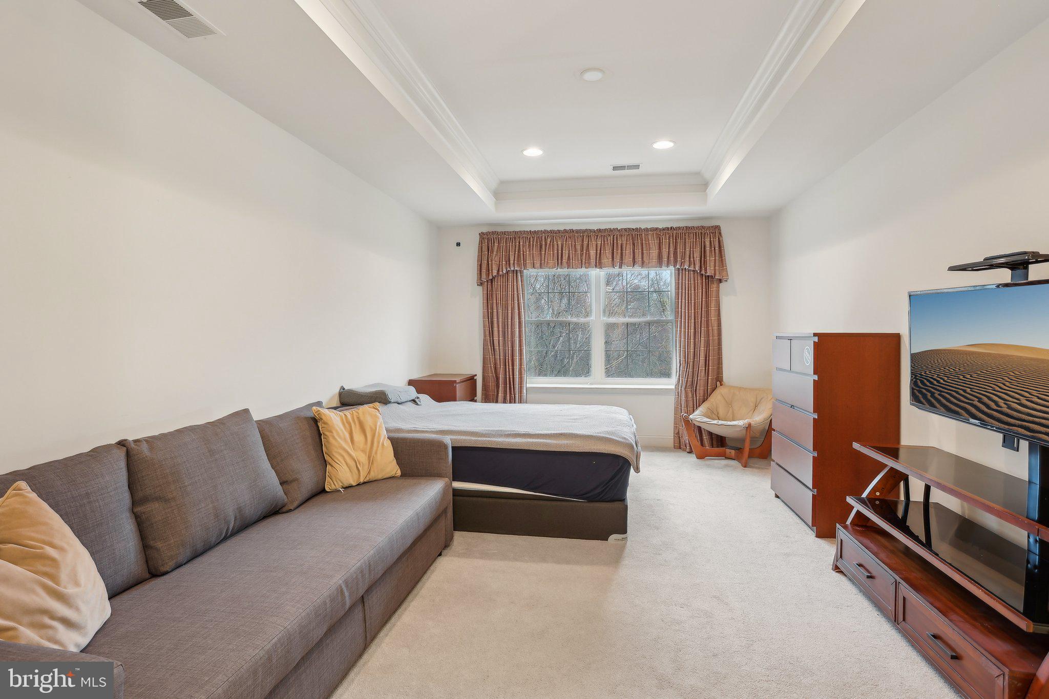WILLISTOWN HUNT - Residential