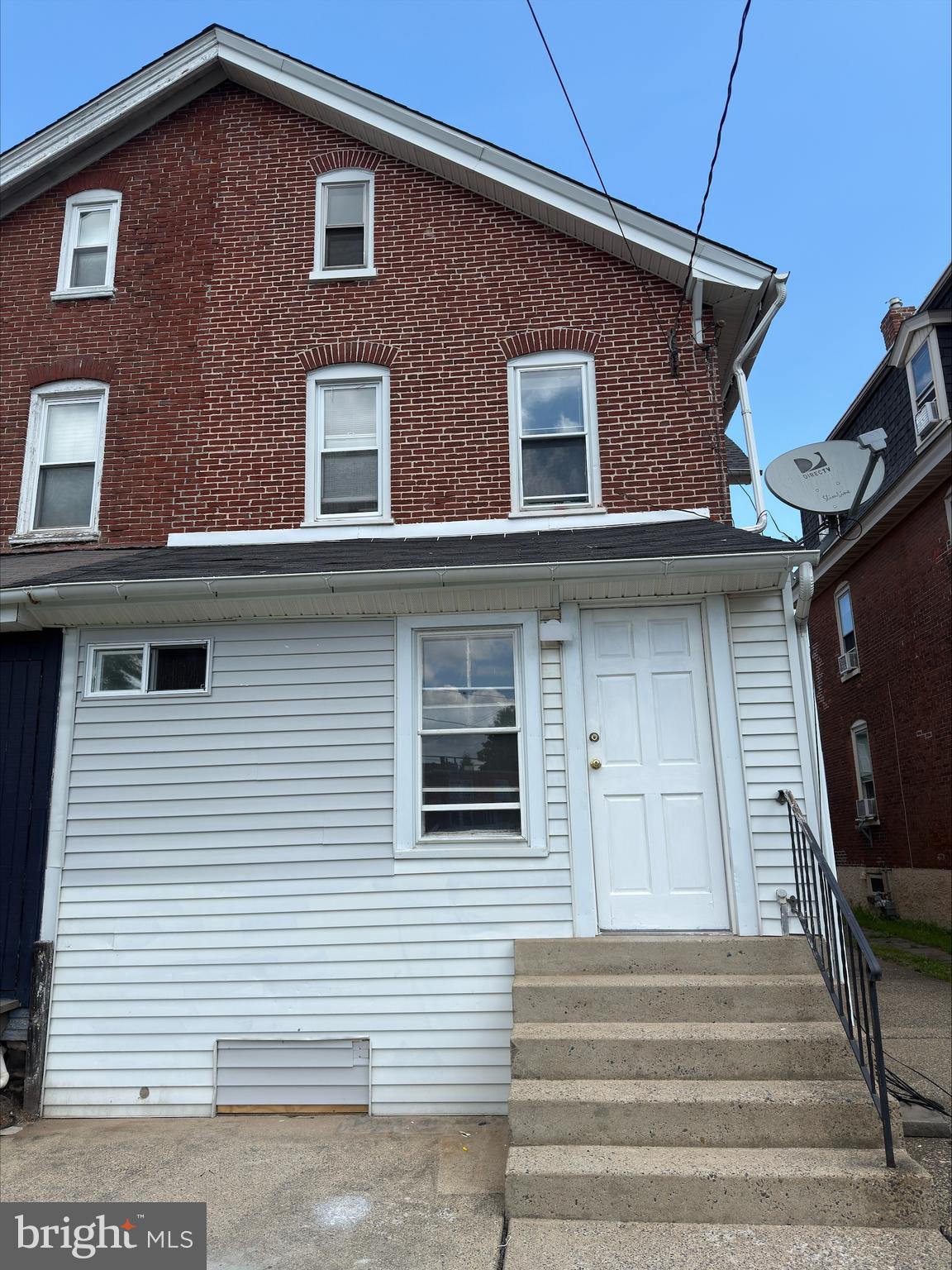 174 E MAIN STREET