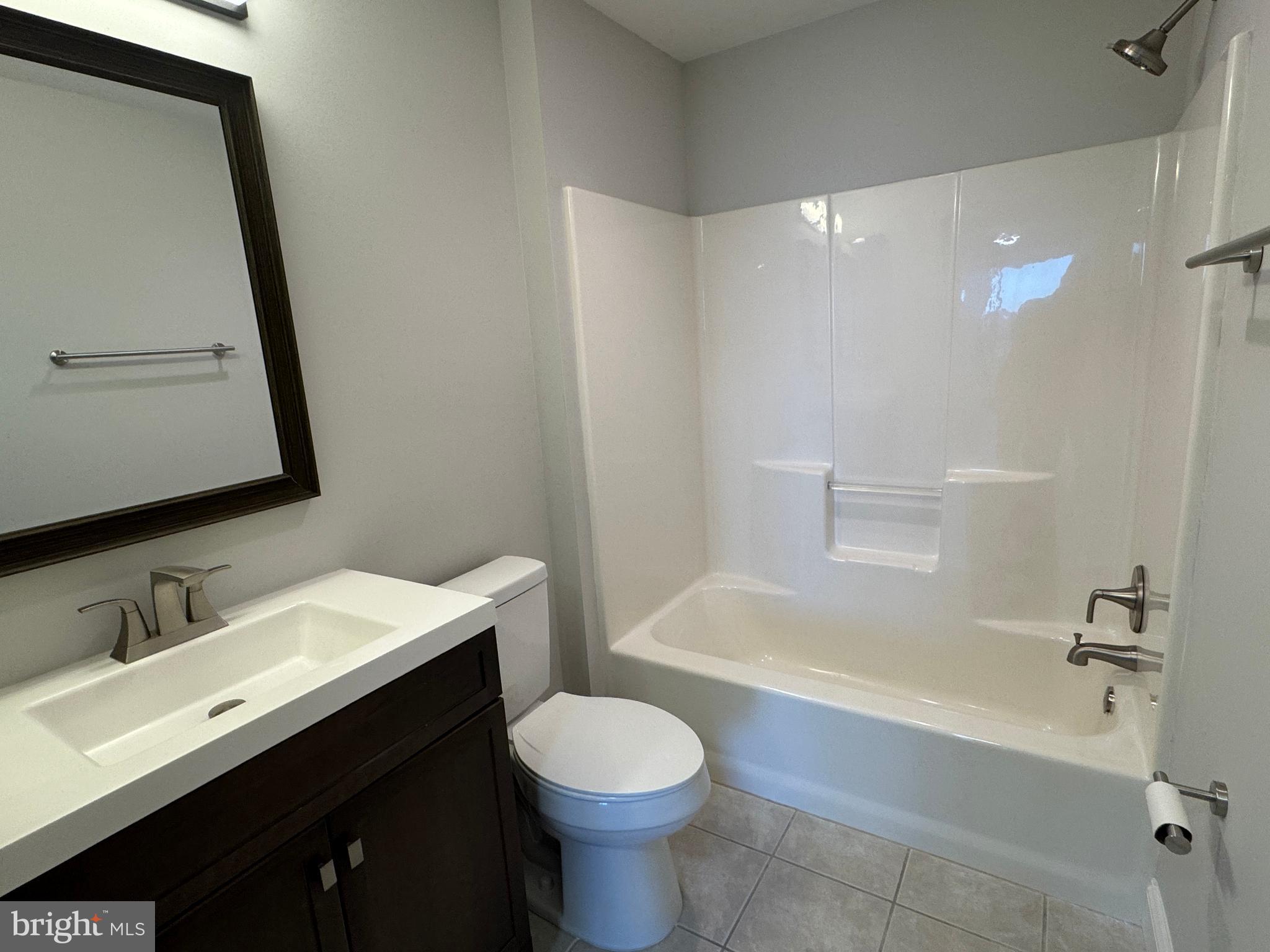 VIRGINIA SQUARE - Residential