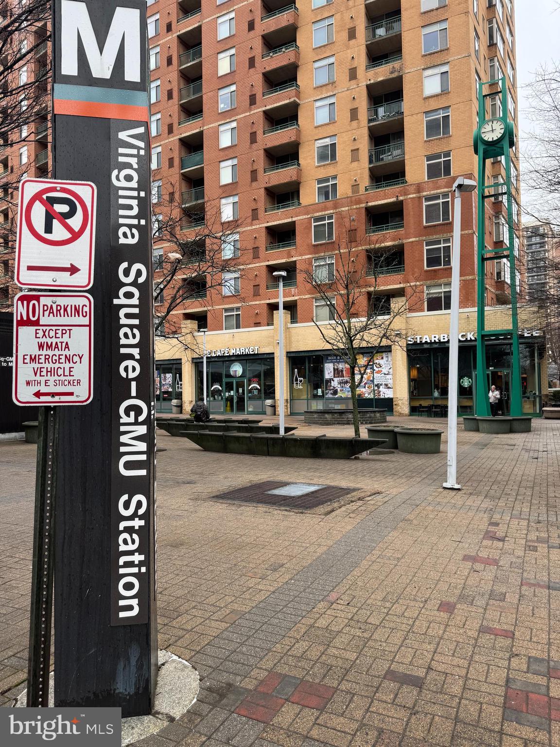 VIRGINIA SQUARE - Residential