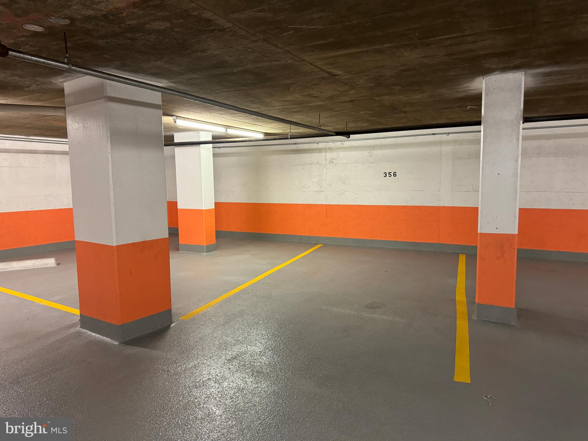 VIRGINIA SQUARE - Residential