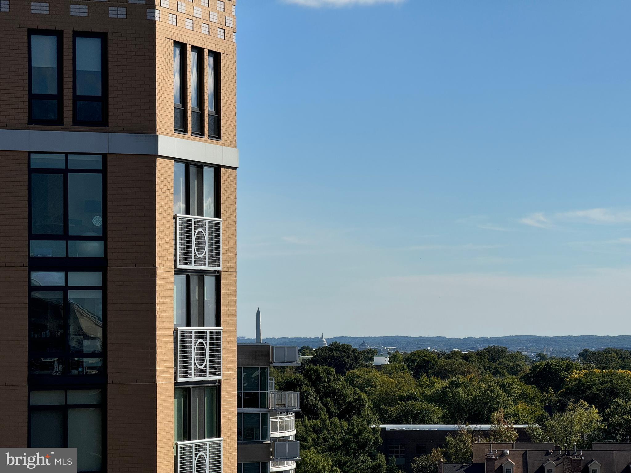 VIRGINIA SQUARE - Residential