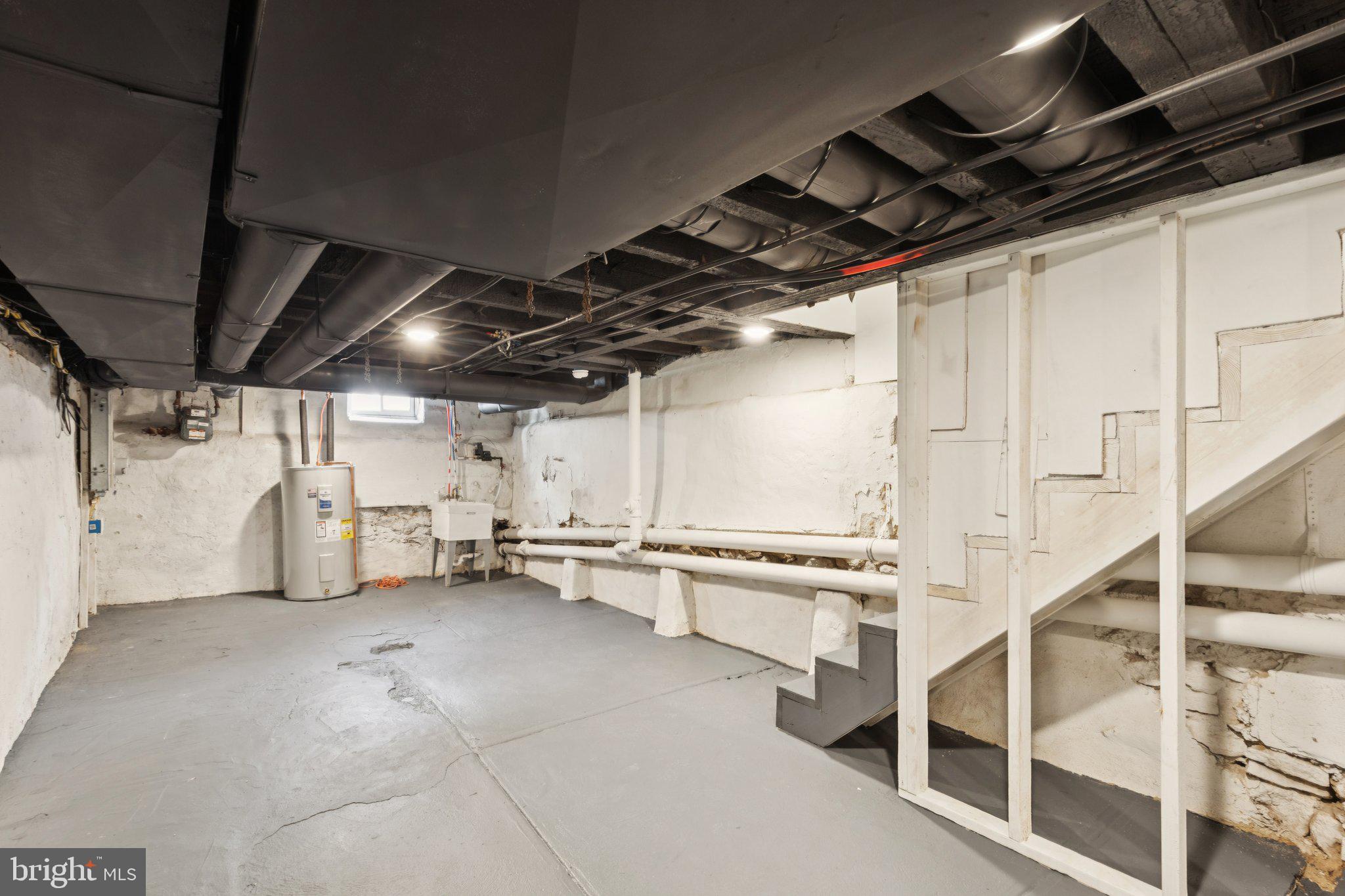 EAST FALLS - Residential