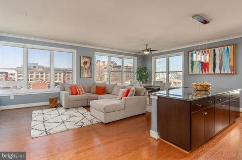Photo of 815 N Patrick Street #407, ALEXANDRIA, VA 22314 (MLS # VAAX2058884)