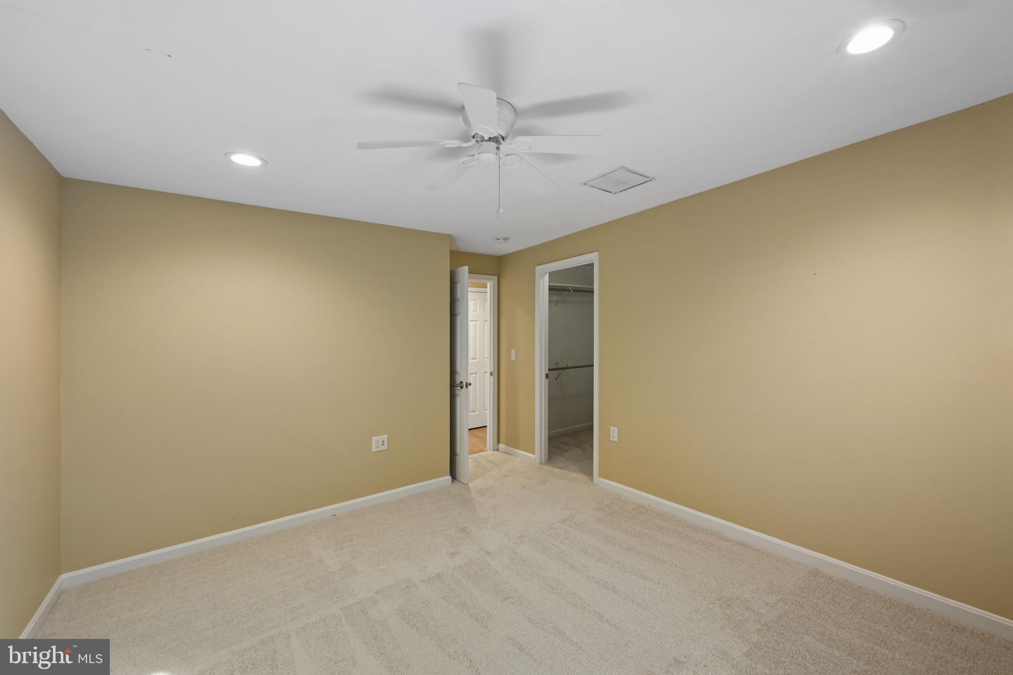 GATEAU - Residential