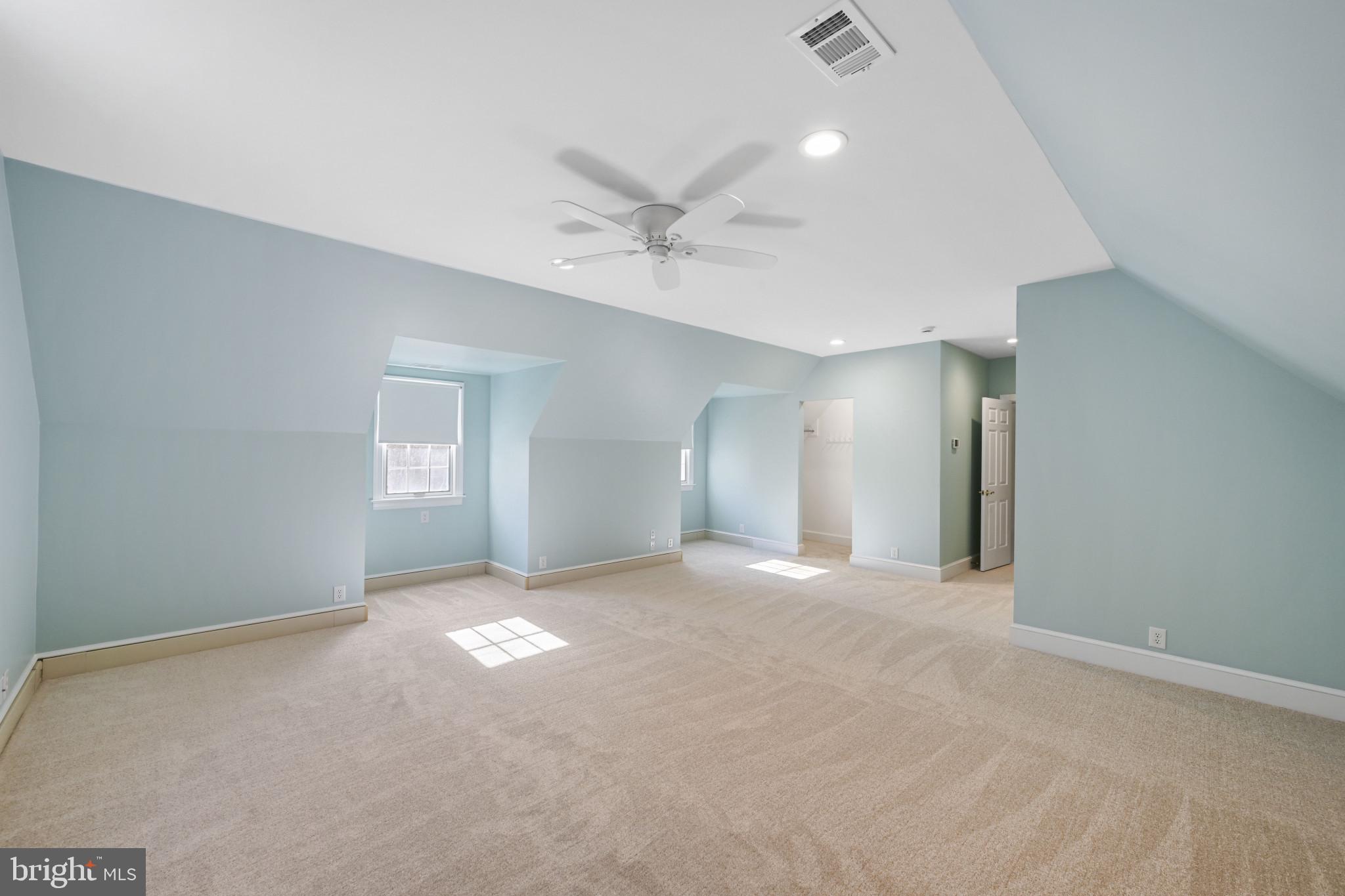 GATEAU - Residential