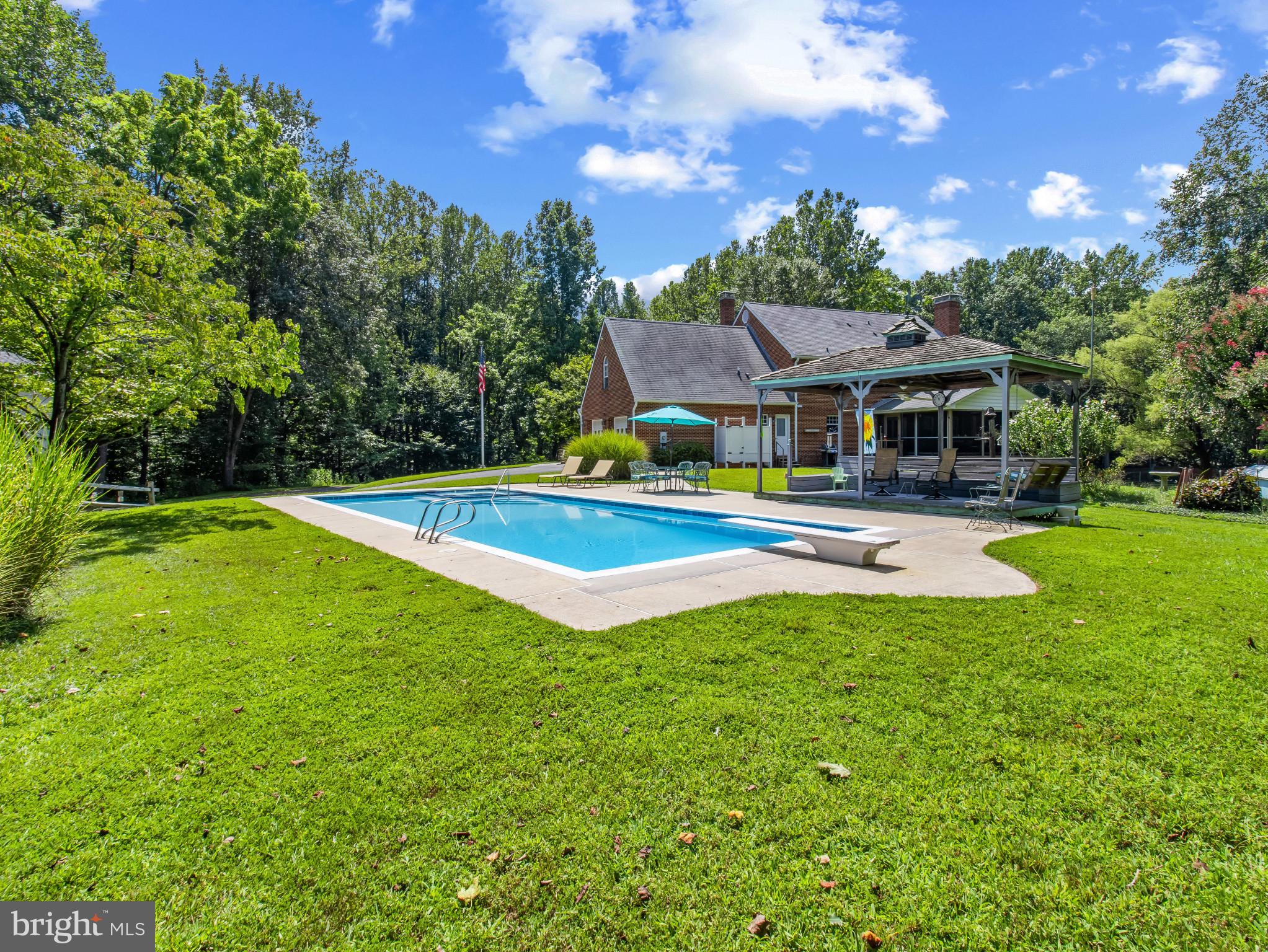 GATEAU - Residential