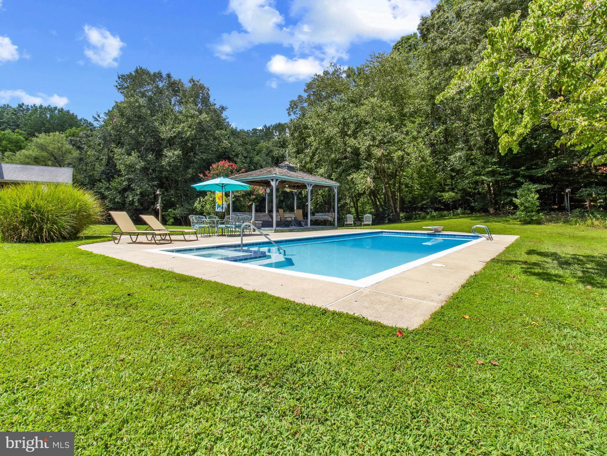 GATEAU - Residential