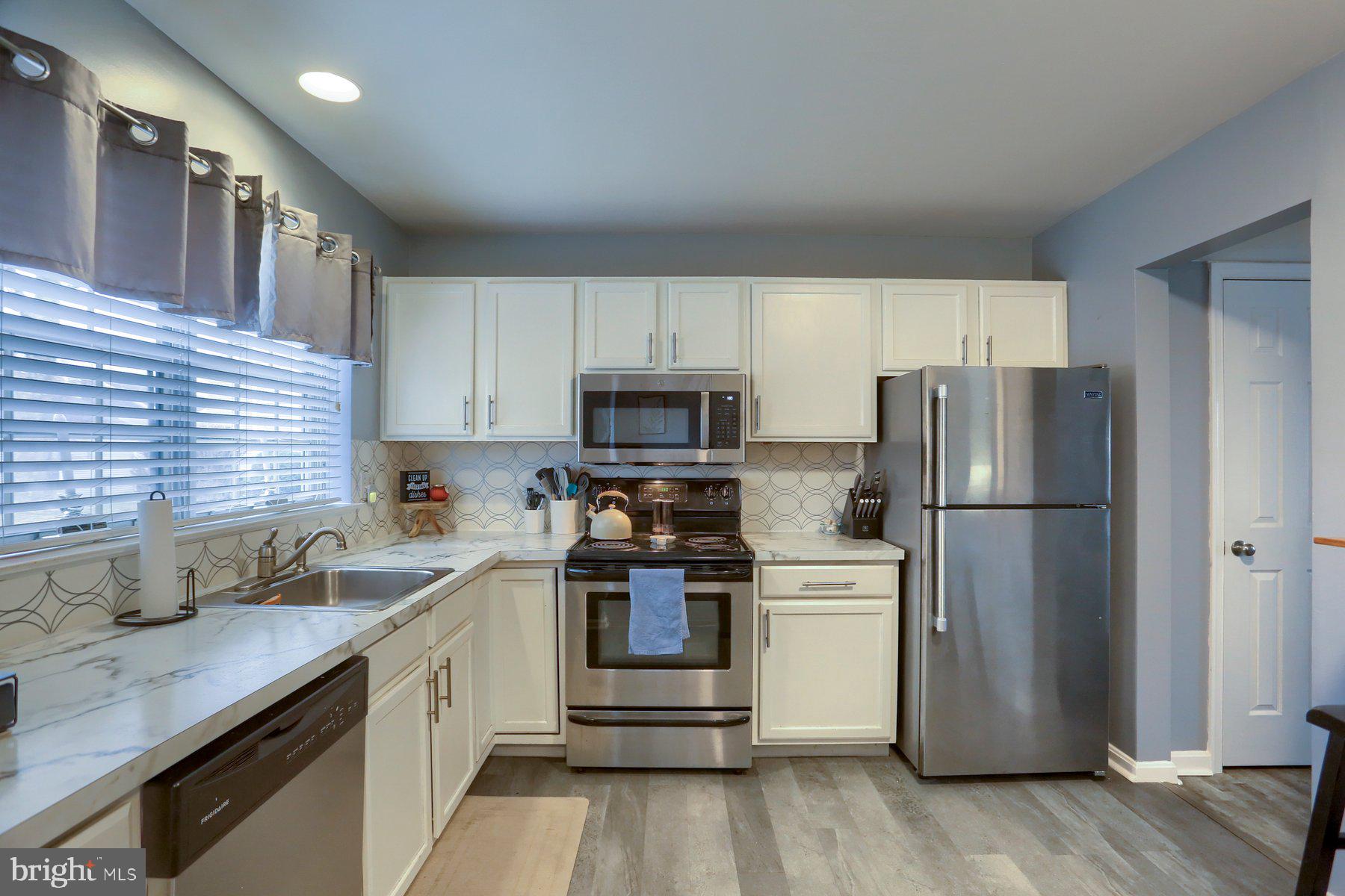 ROCKLEDGE PALMYRA PA - Residential