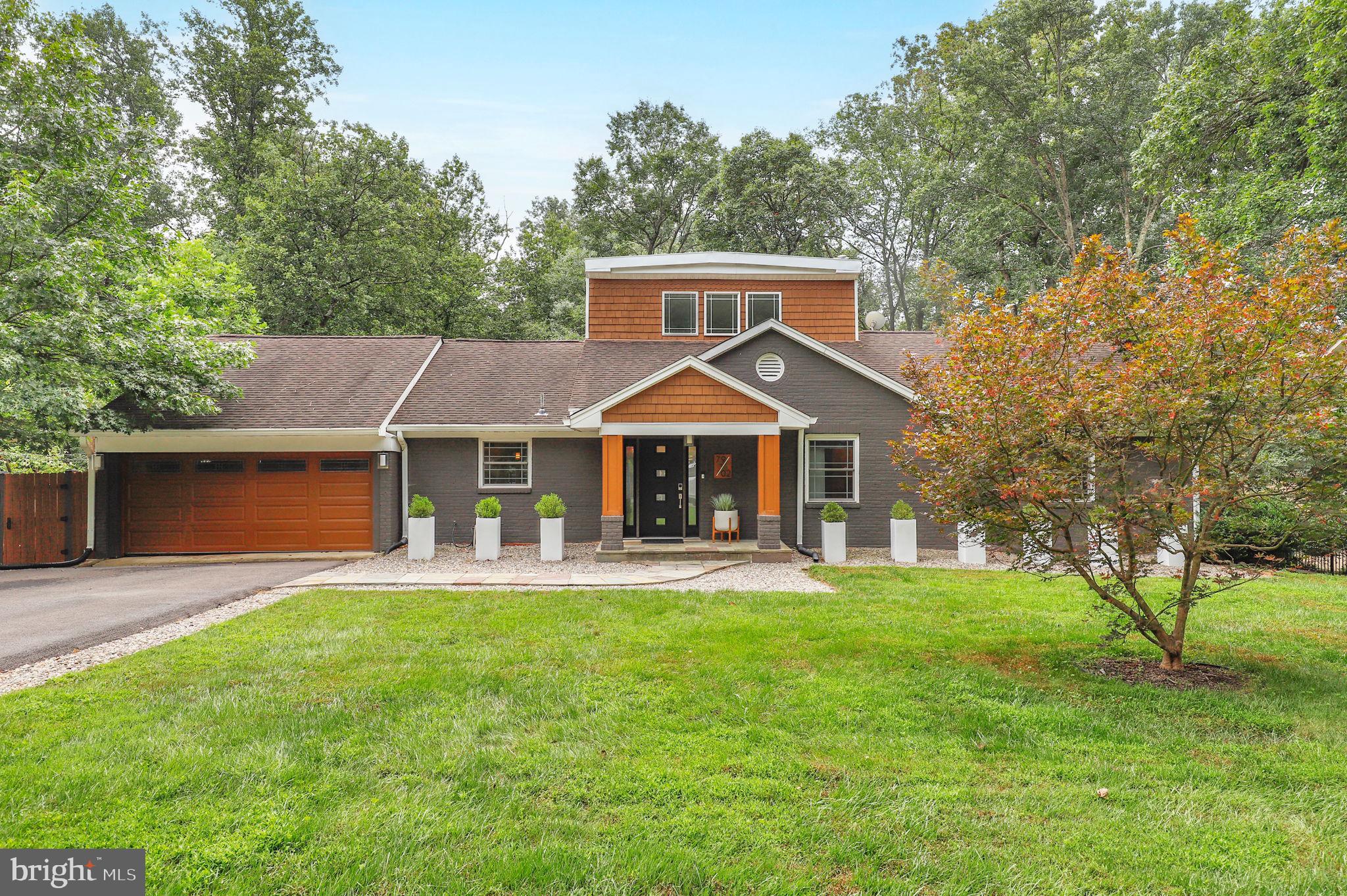 BURNING TREE MANOR - Residential