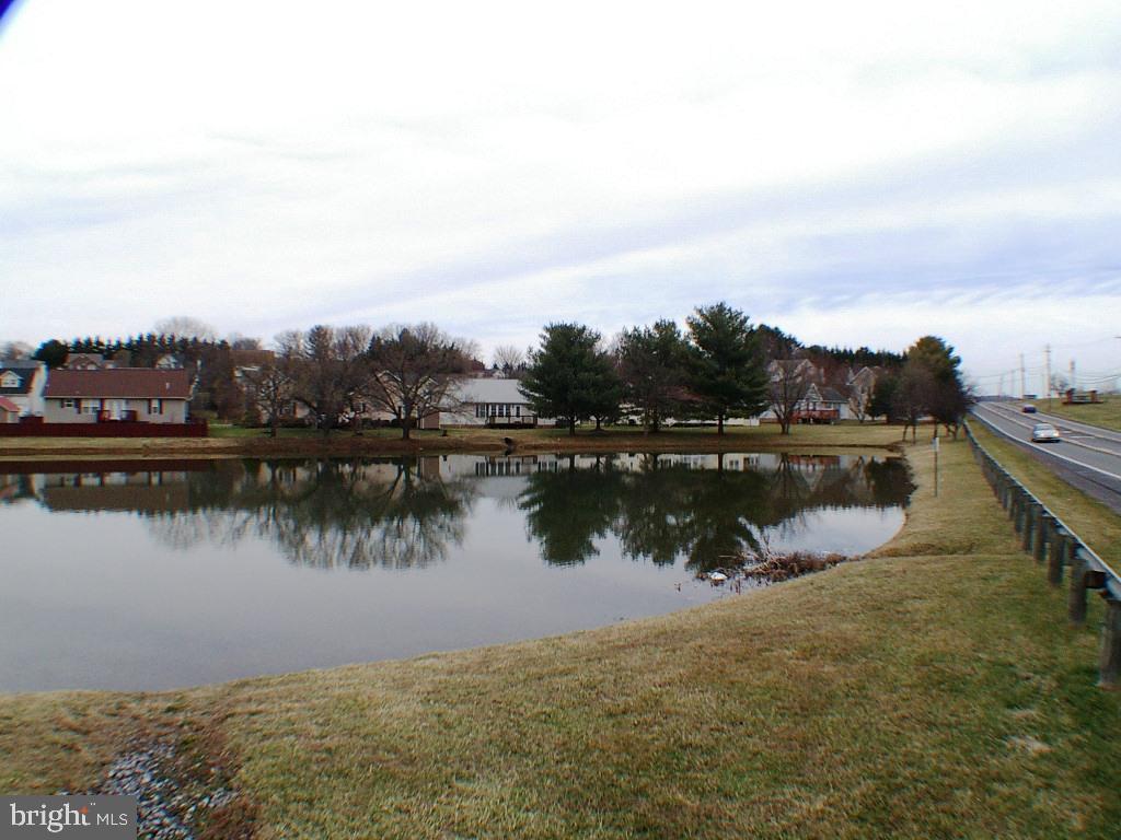 LAUREL RIDGE - Residential