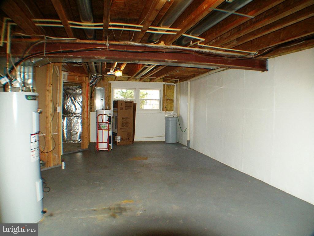 LAUREL RIDGE - Residential