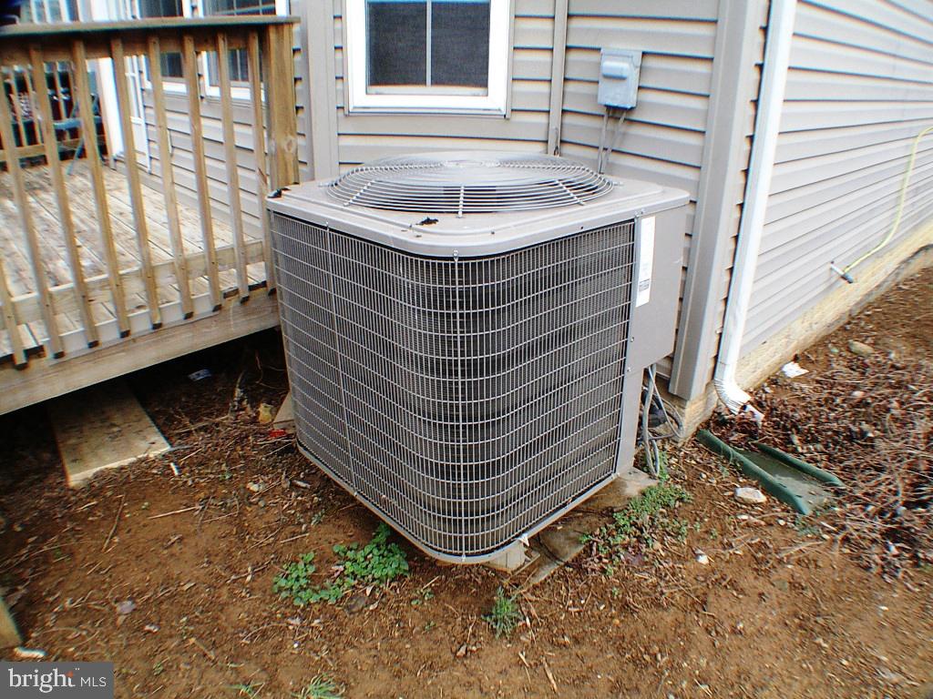 LAUREL RIDGE - Residential