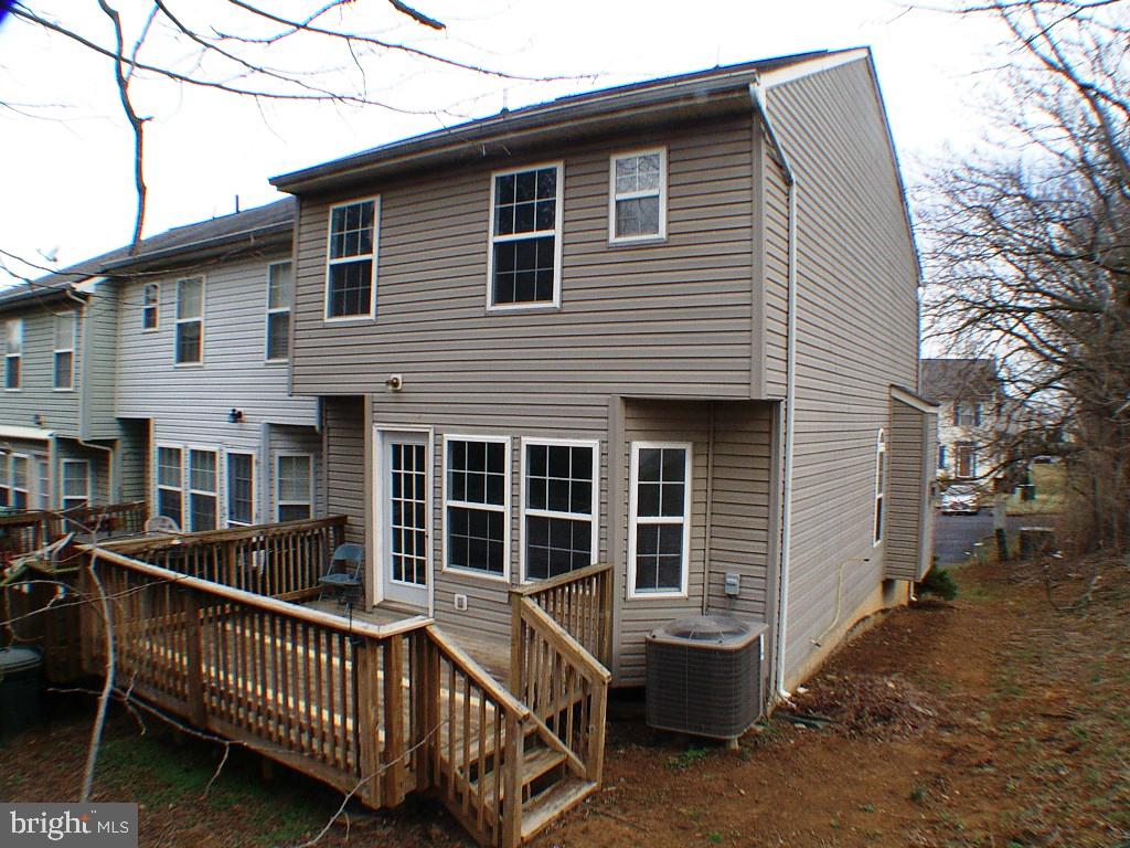 LAUREL RIDGE - Residential