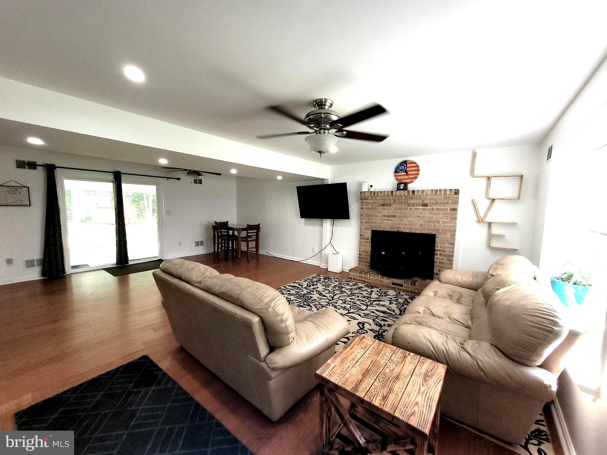 104 CHINKAPIN AVENUE