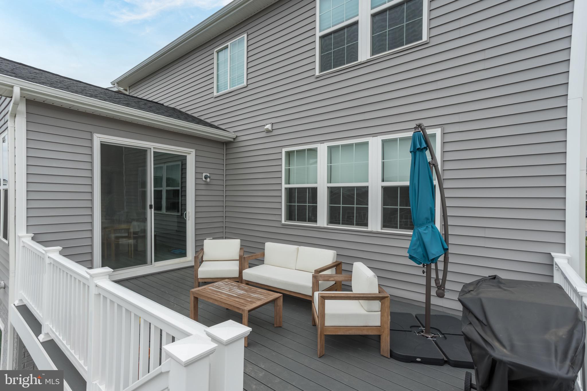 RAVEN OAKS - Residential