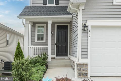 128 RAVEN OAKS DRIVE WINCHESTER VA 22602