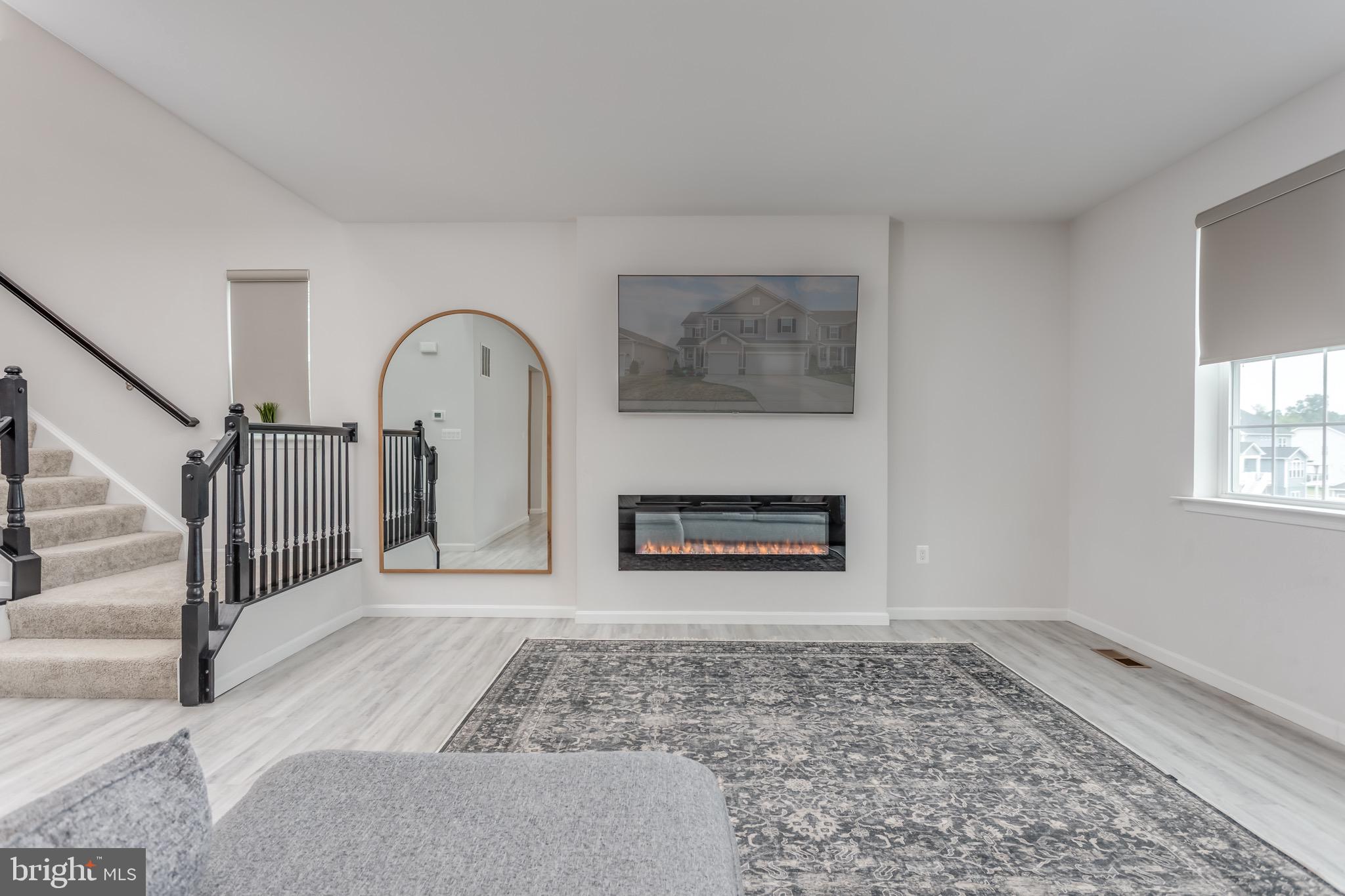 128 RAVEN OAKS DRIVE