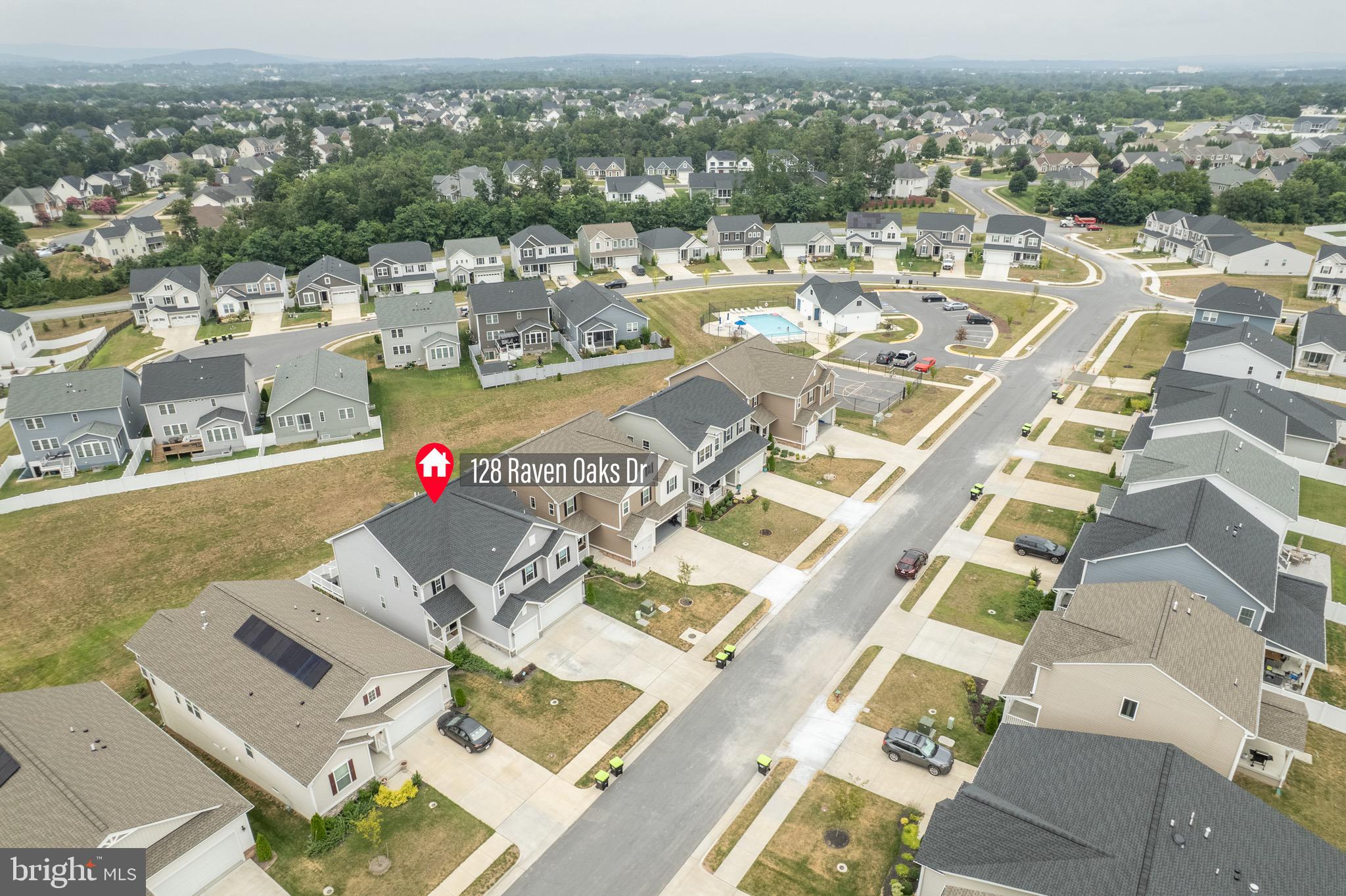 RAVEN OAKS - Residential