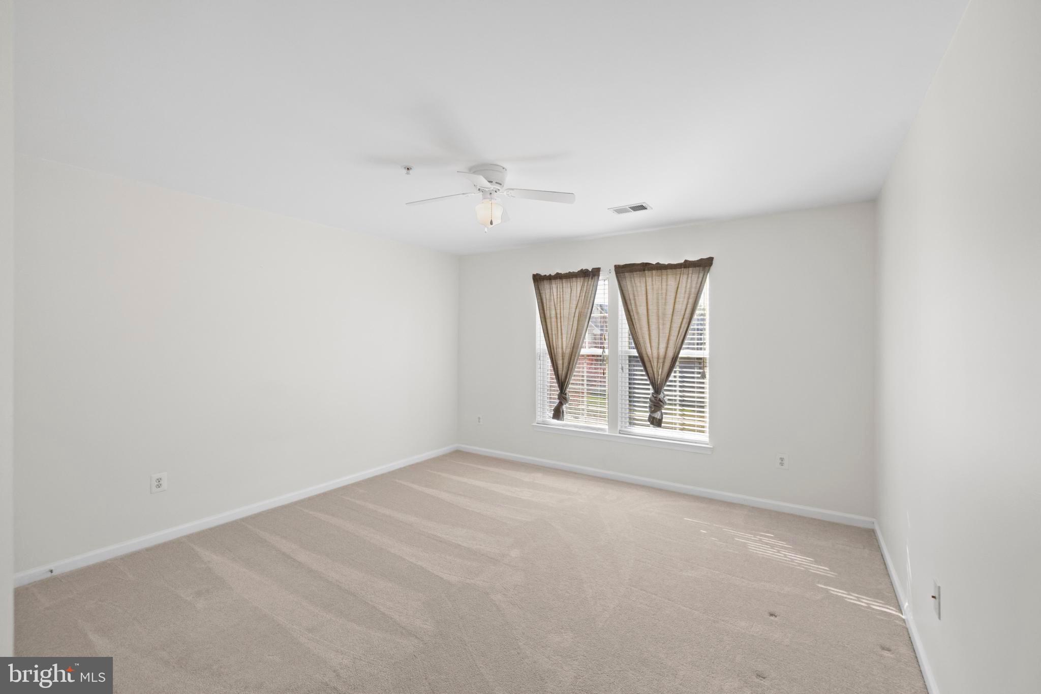 HAMPTON - Residential Lease