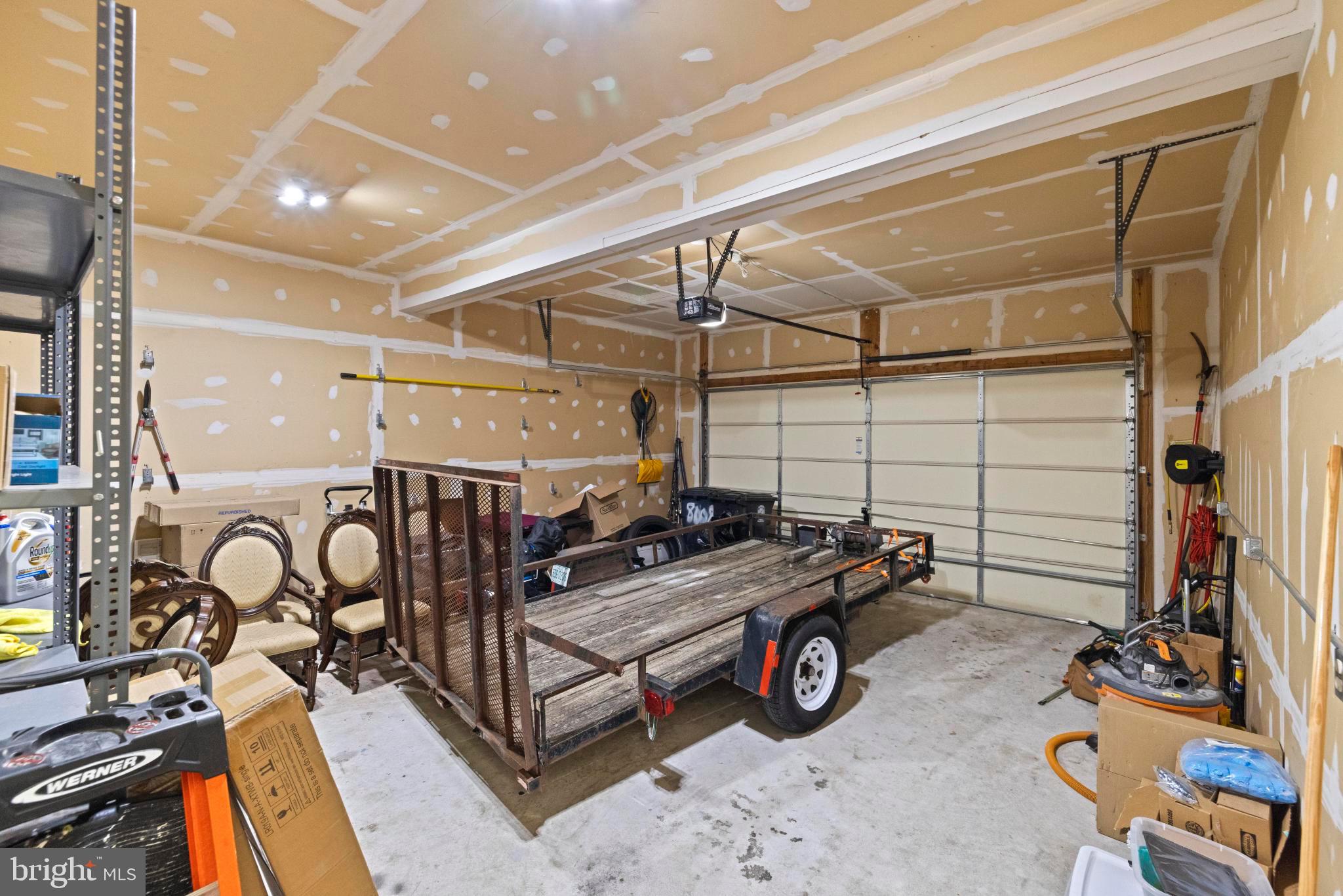 HAMPTON - Residential Lease