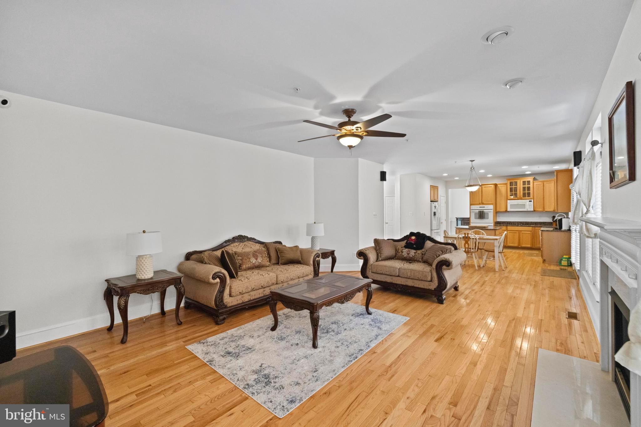 HAMPTON - Residential Lease