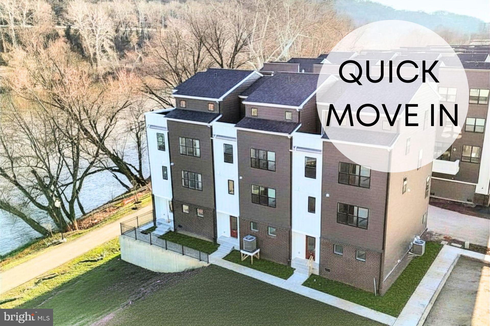 RIVER PLACE - Residential