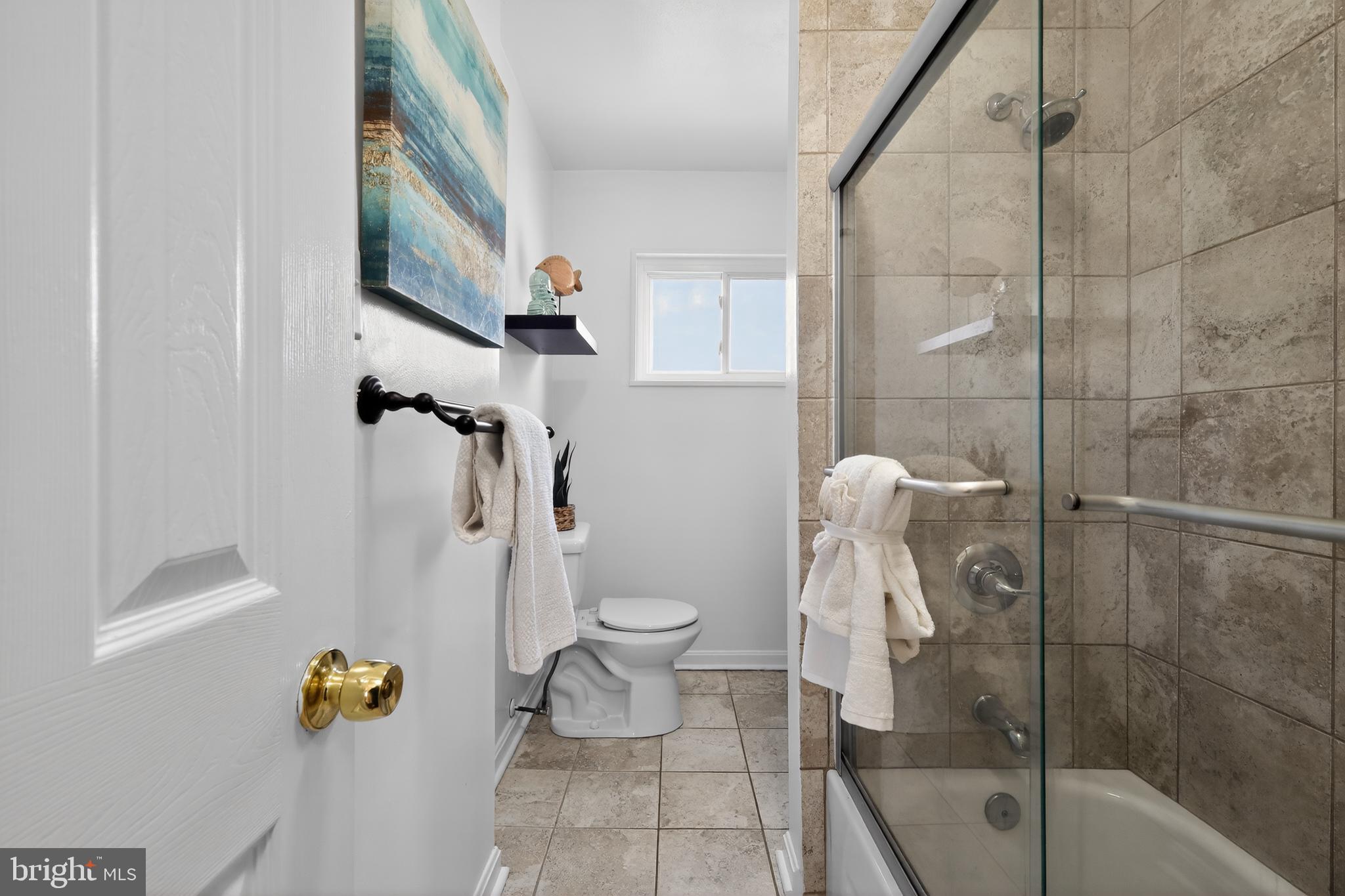 RAVENWOOD PARK - Residential