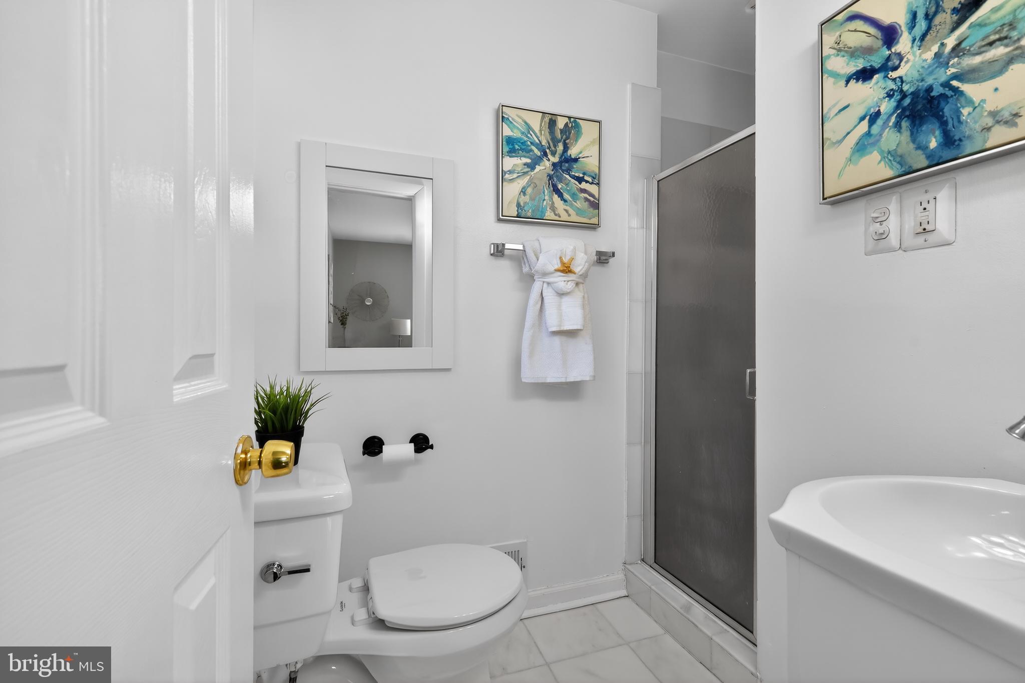 RAVENWOOD PARK - Residential