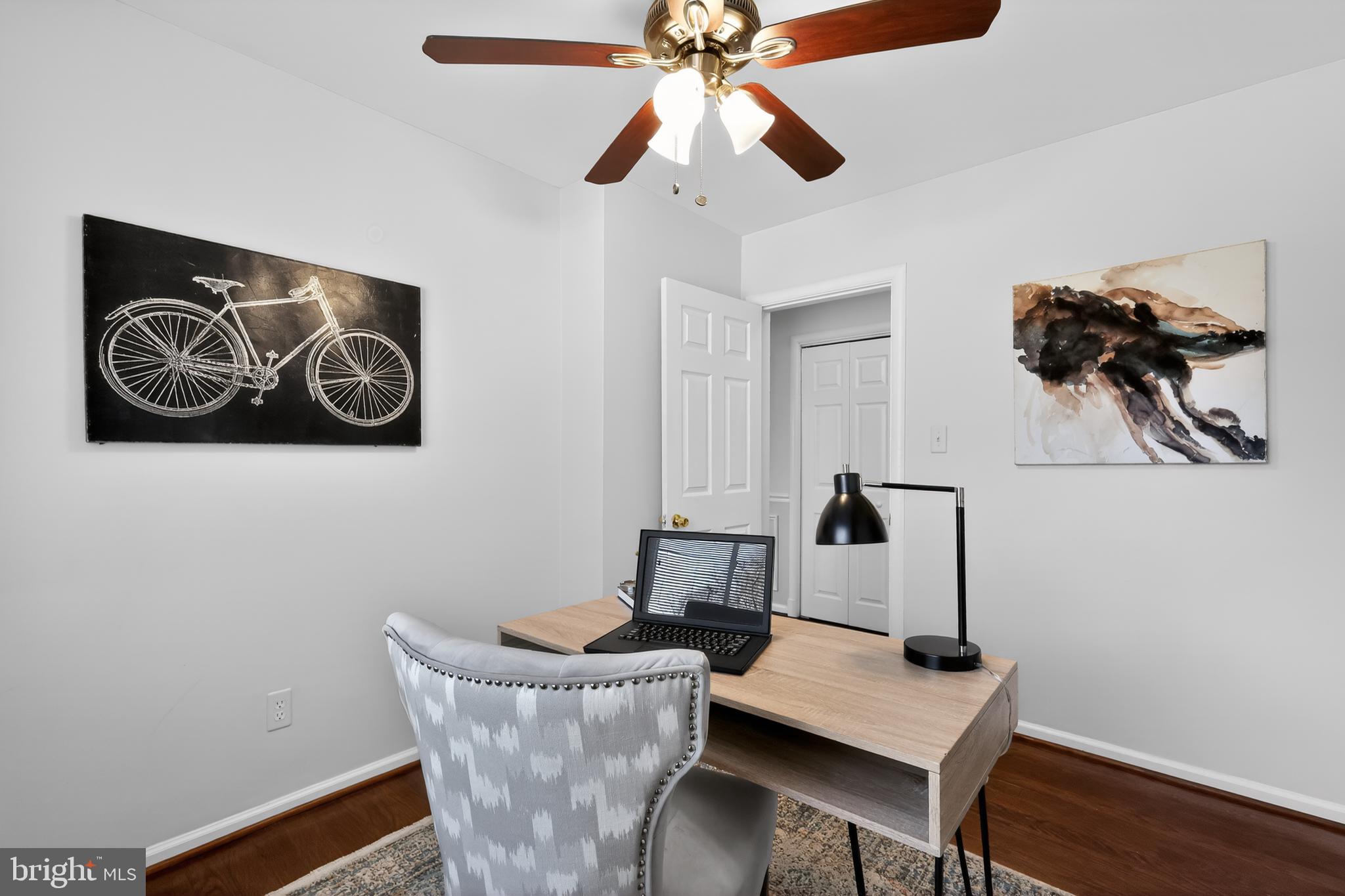 RAVENWOOD PARK - Residential