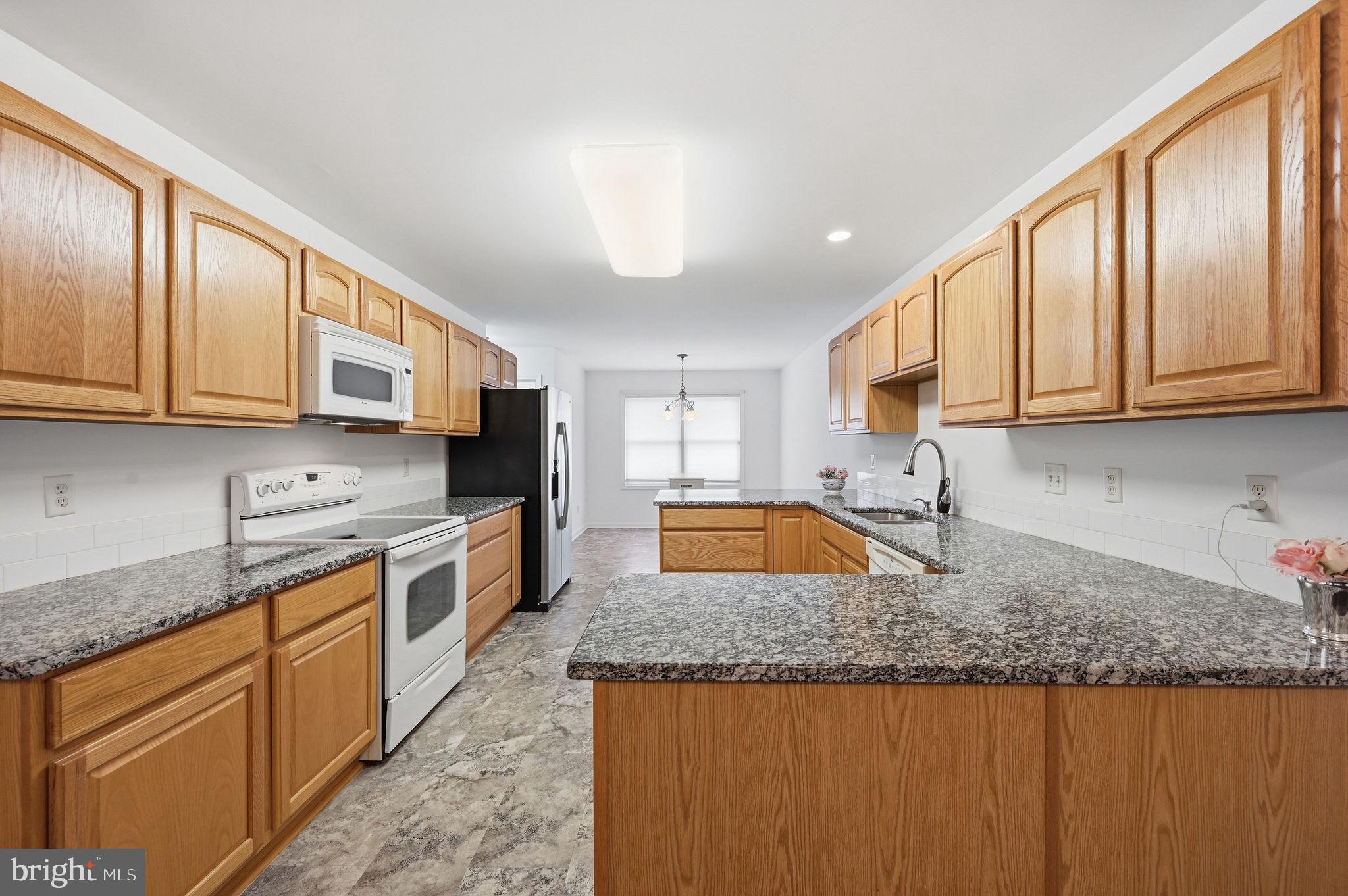 111 W HIGH HILL ROAD