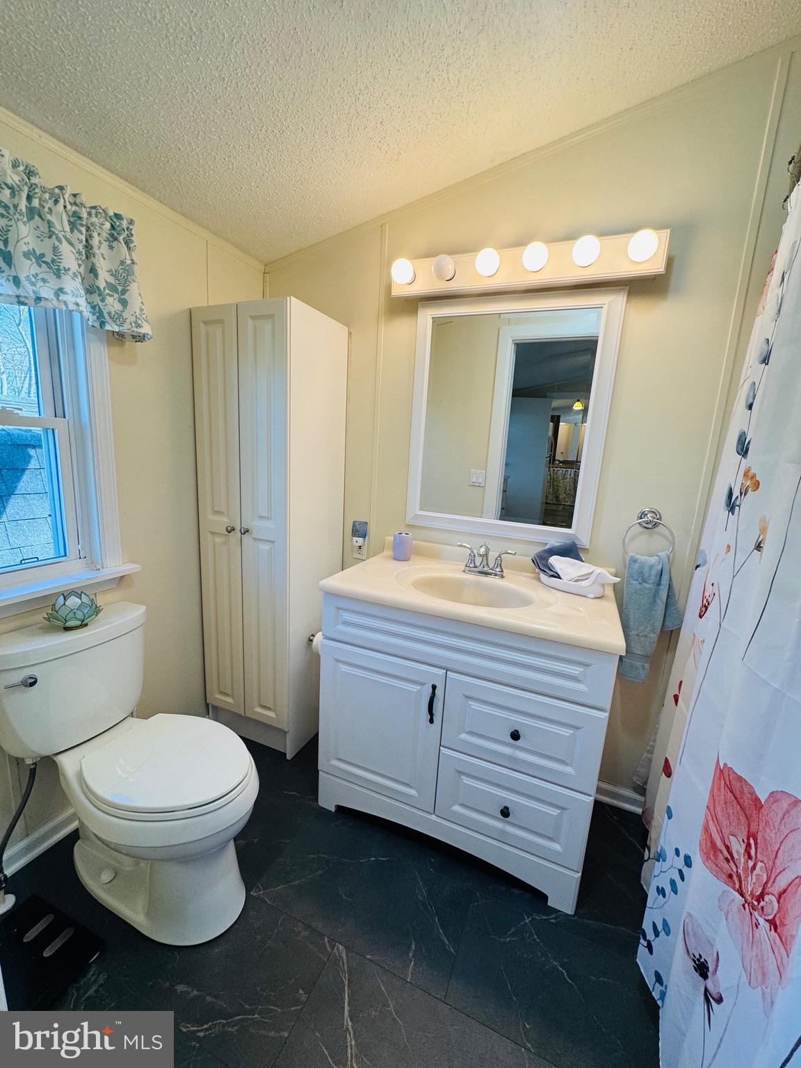 SHADY PARK - Residential