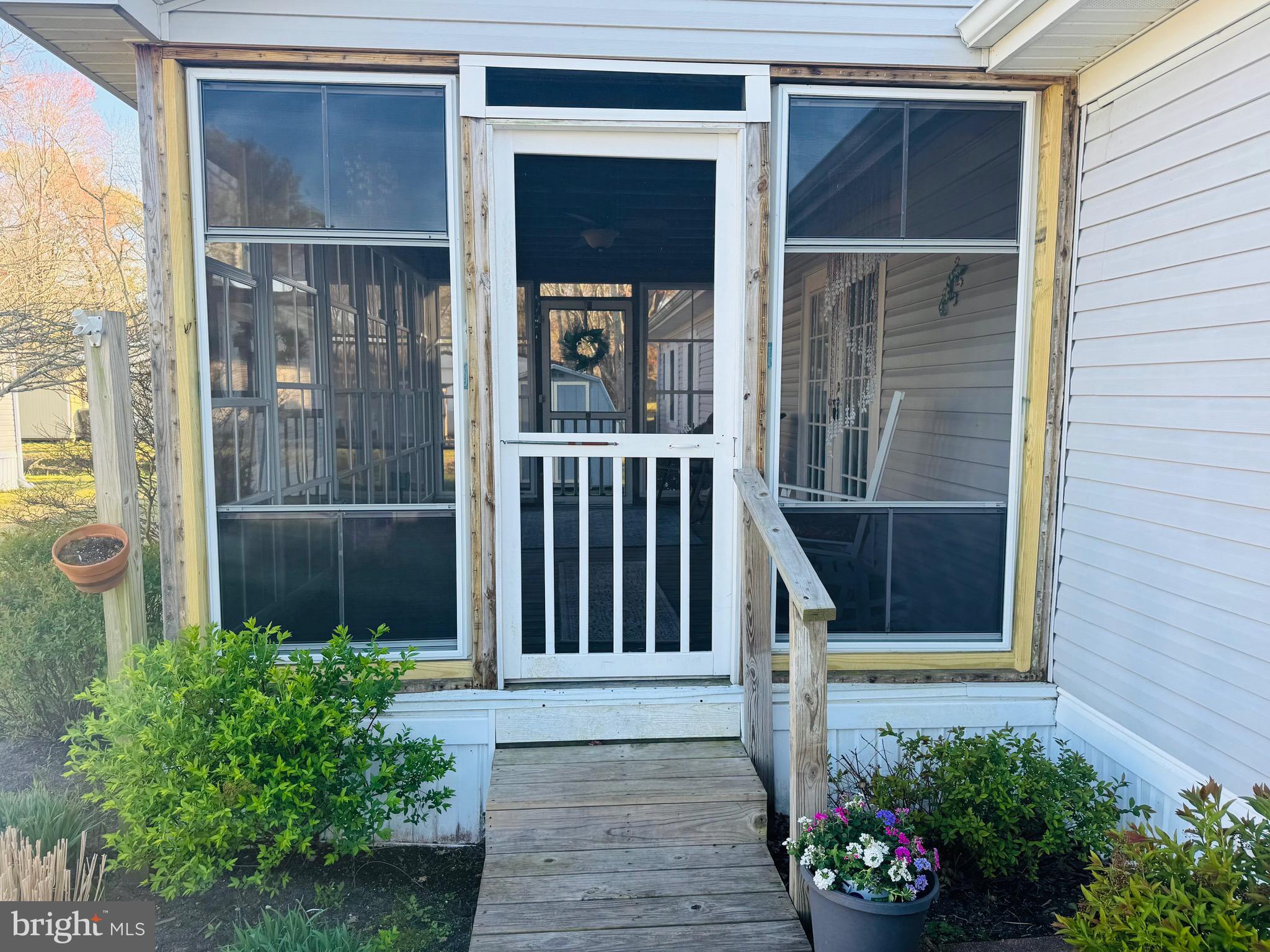 37262 W SUGAR HILL WAY