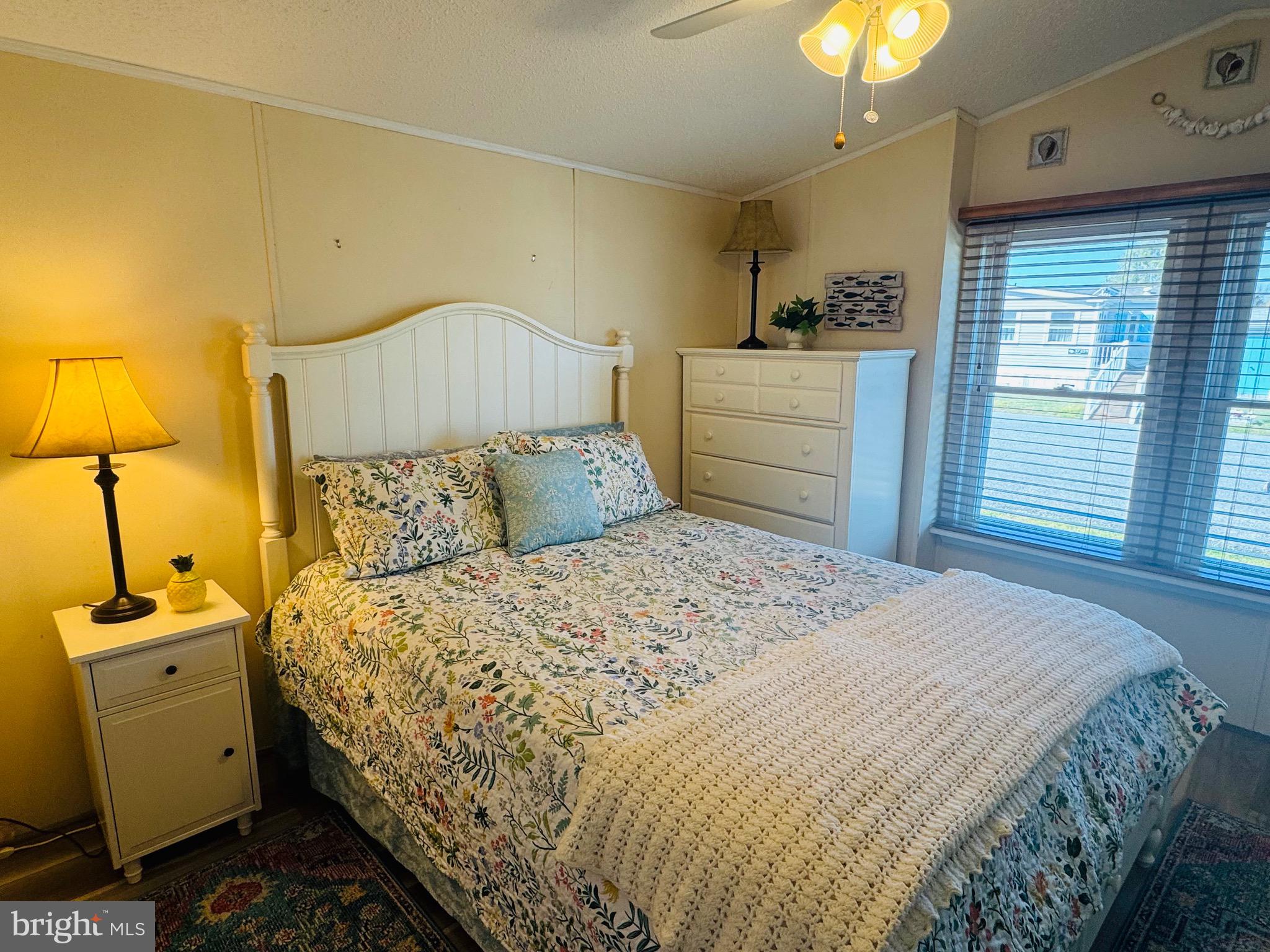 SHADY PARK - Residential