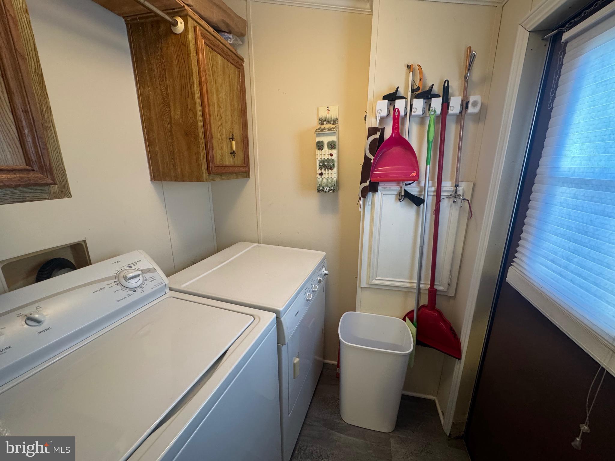 SHADY PARK - Residential