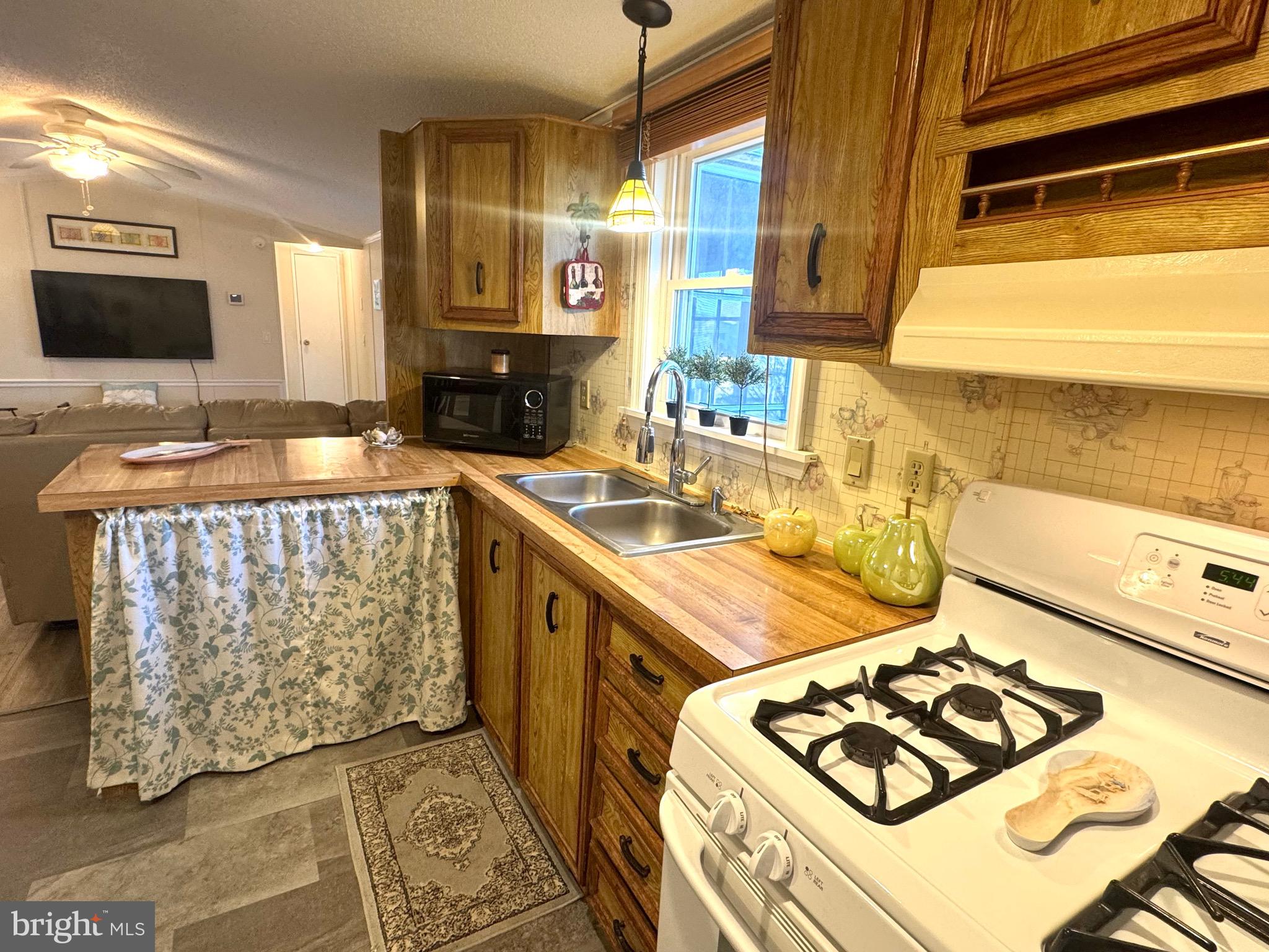 SHADY PARK - Residential